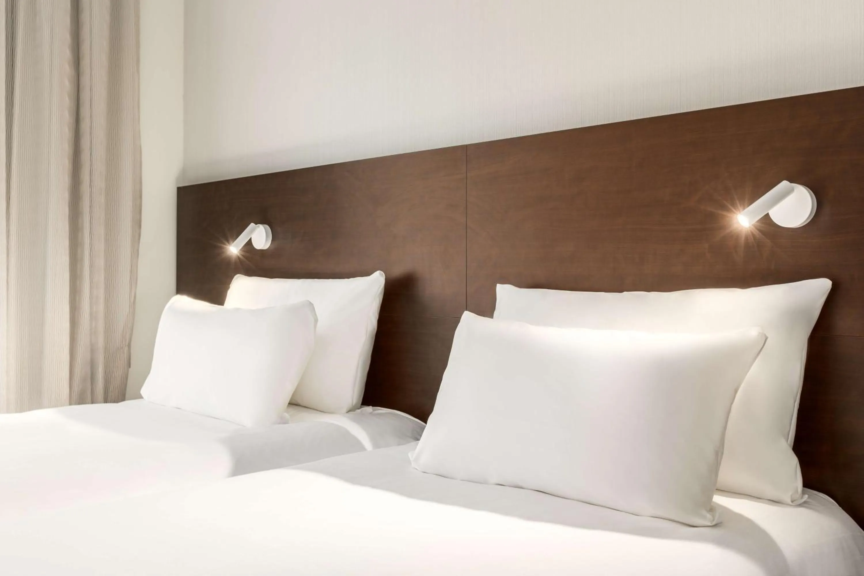 Bedroom, Bed in NH City Centre Amsterdam