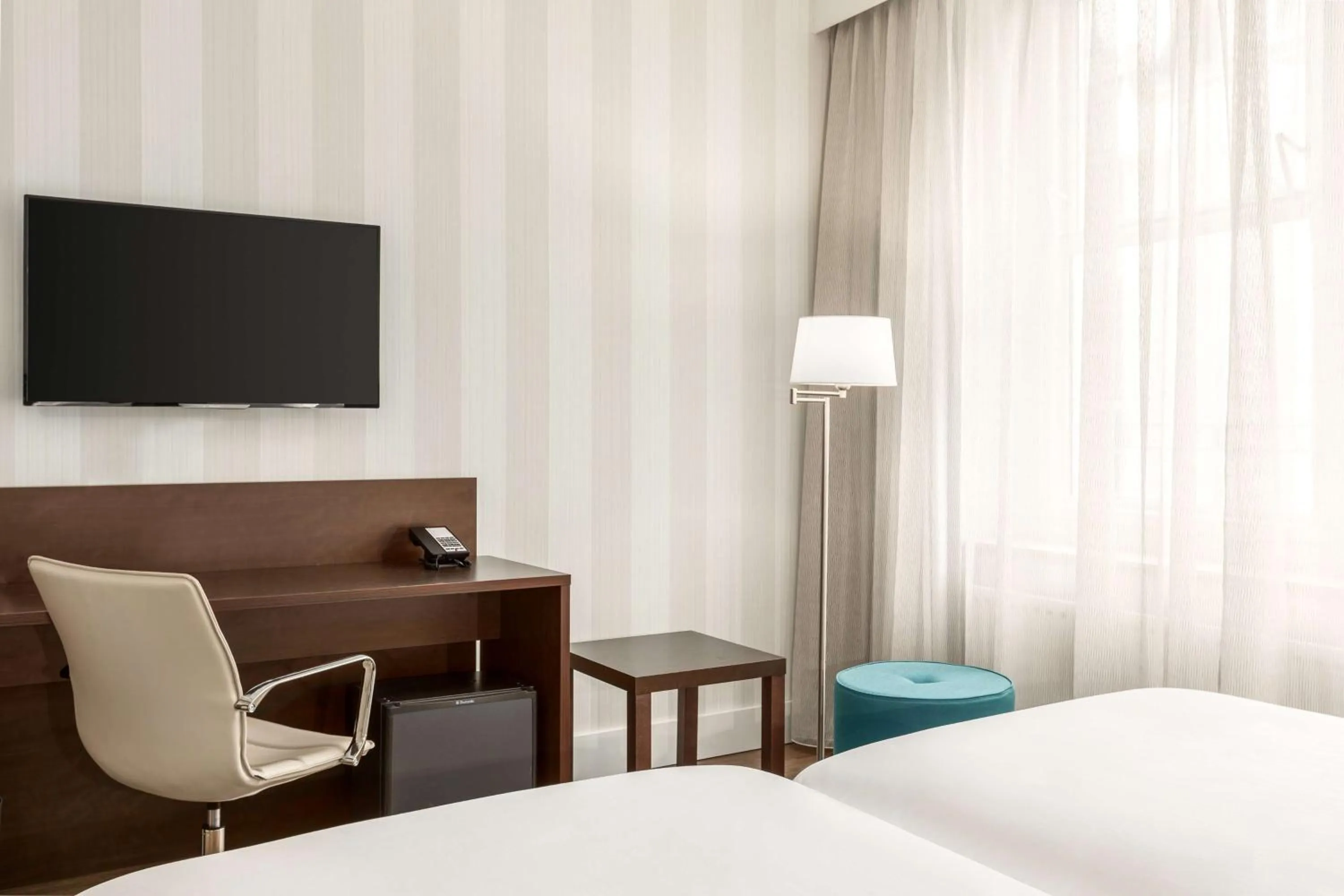 Bedroom, Bed in NH City Centre Amsterdam