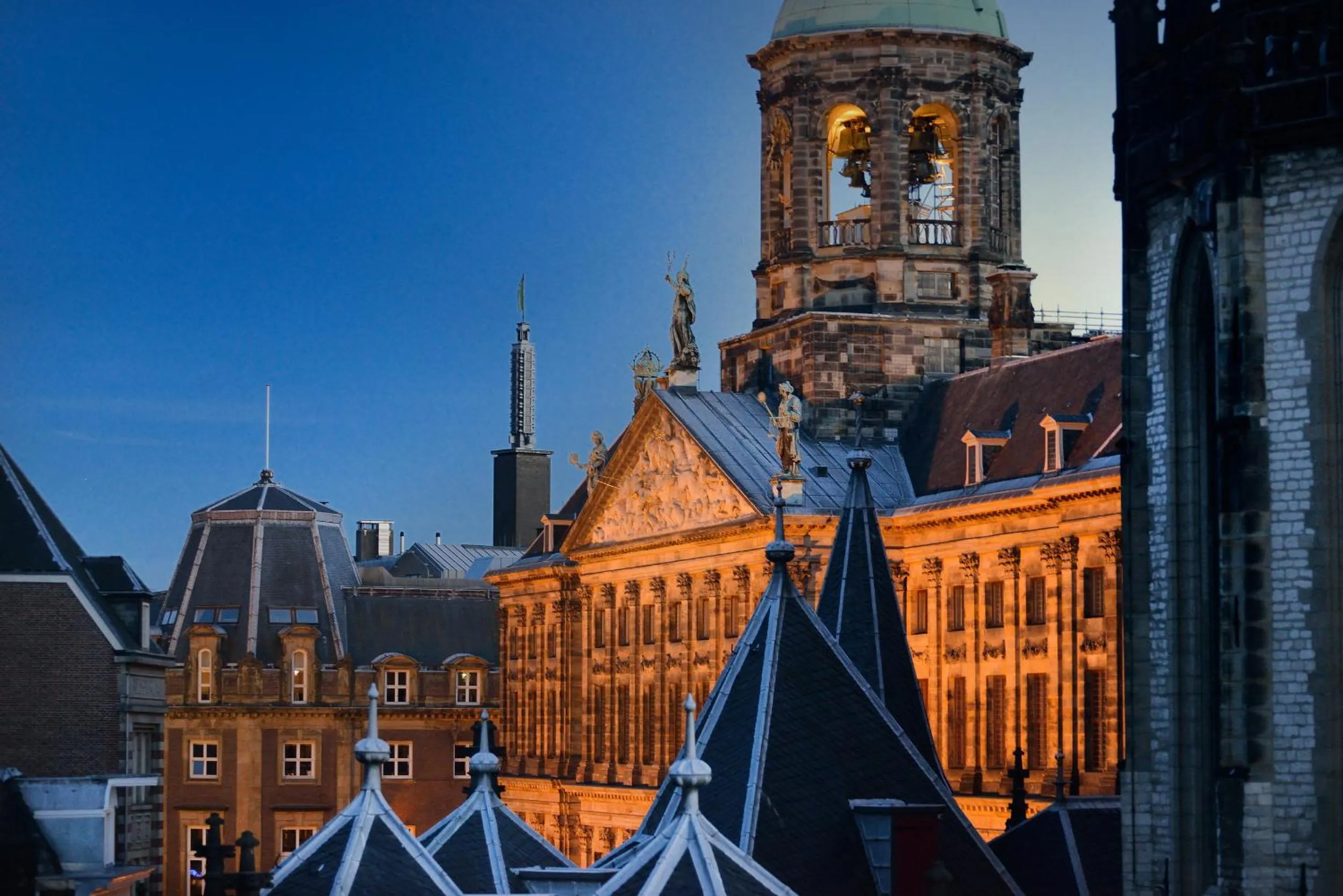 City view in Best Western Dam Square Inn
