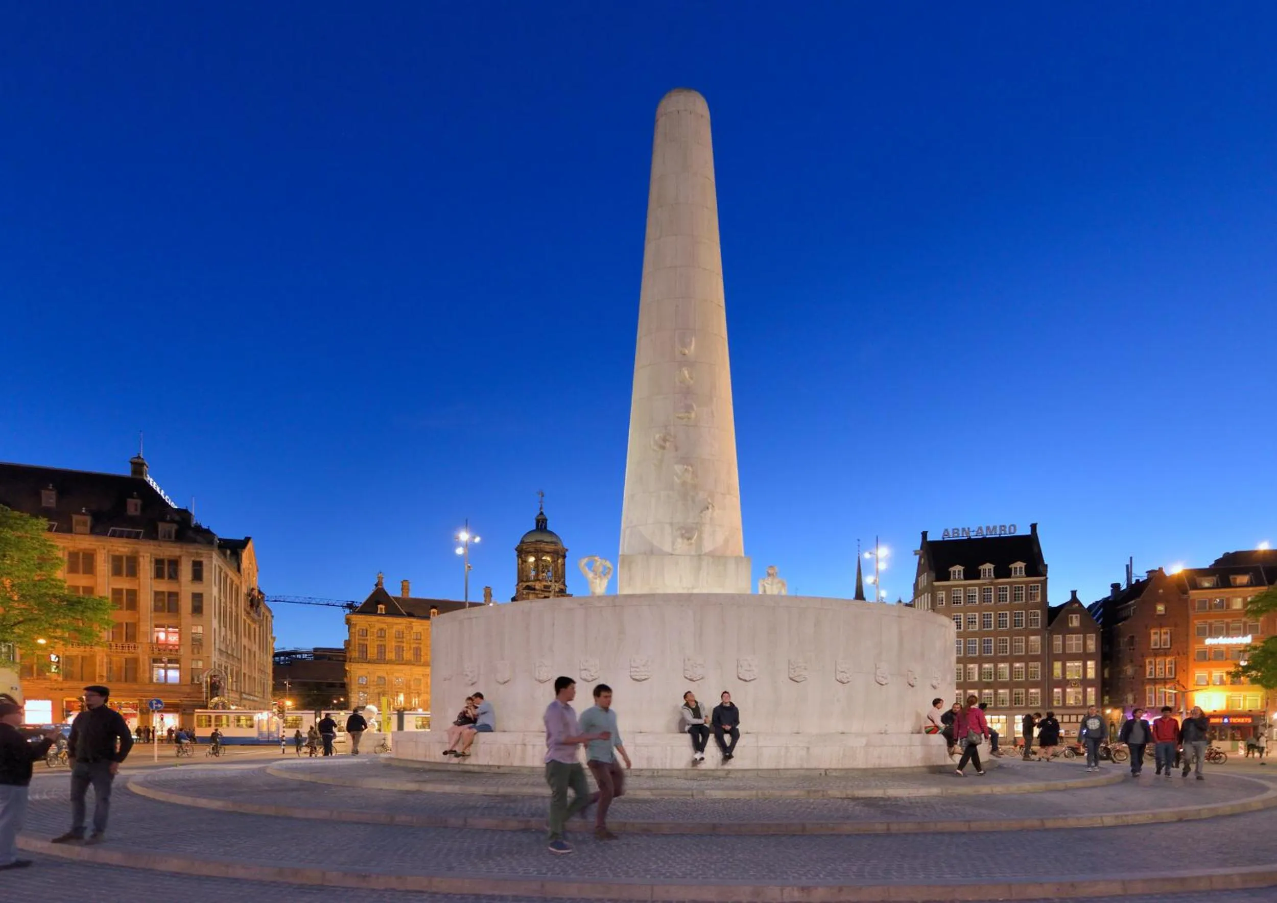 Nearby landmark in Best Western Dam Square Inn