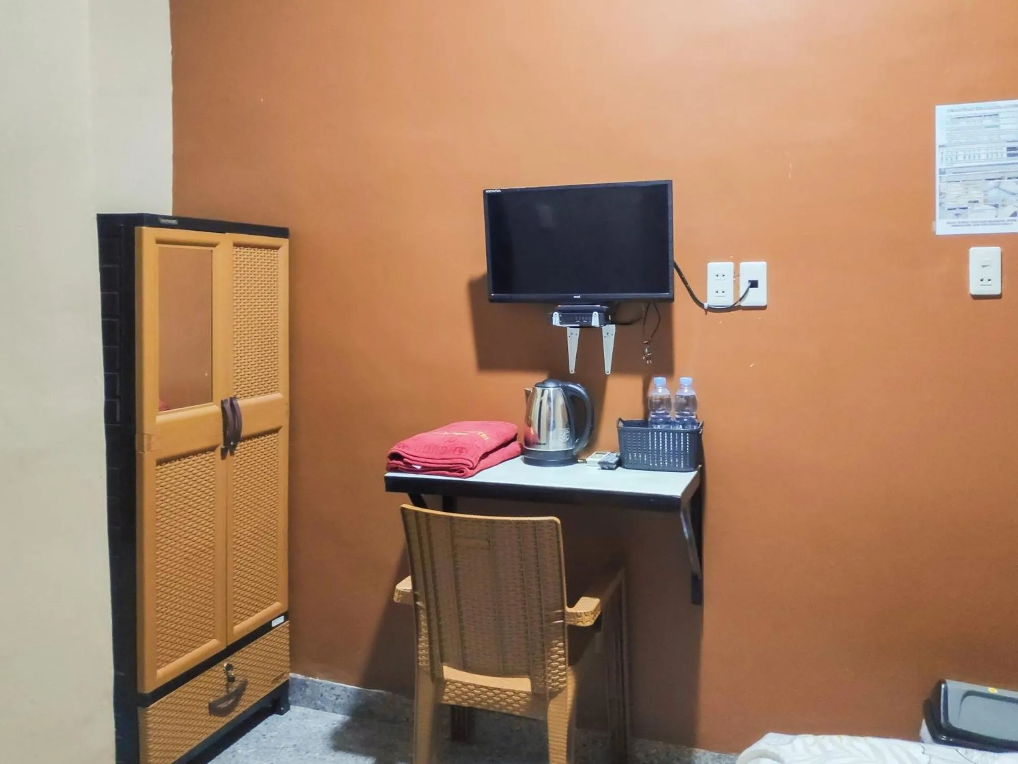 TV and multimedia in RedDoorz at Perdagangan Simalungun