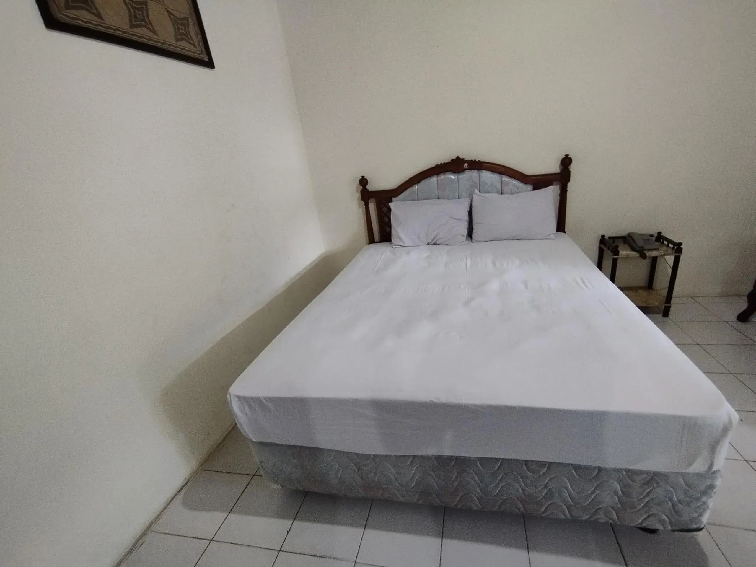 Standard Double Room in Hotel O Wisma Bunda Syariah Near Man Pinrang Standard Double Room in Hotel O Wisma Bunda Syariah Near Man Pinrang