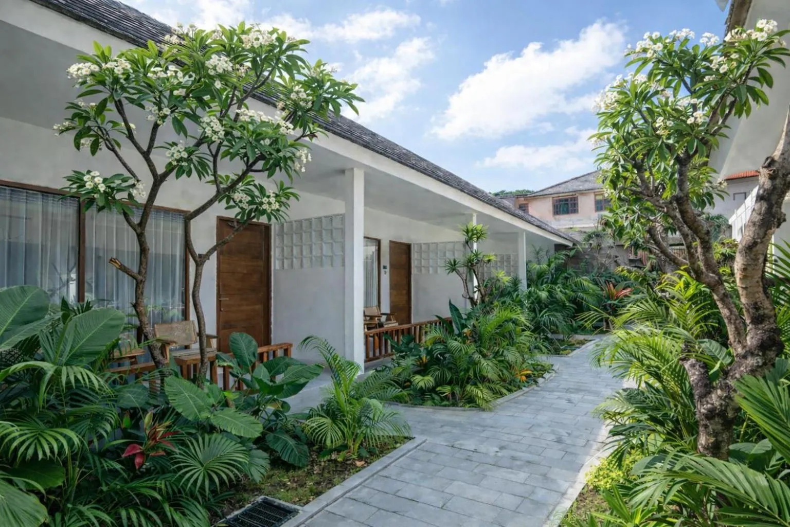 Garden in Casa Wina Kuta by The Wina Resorts
