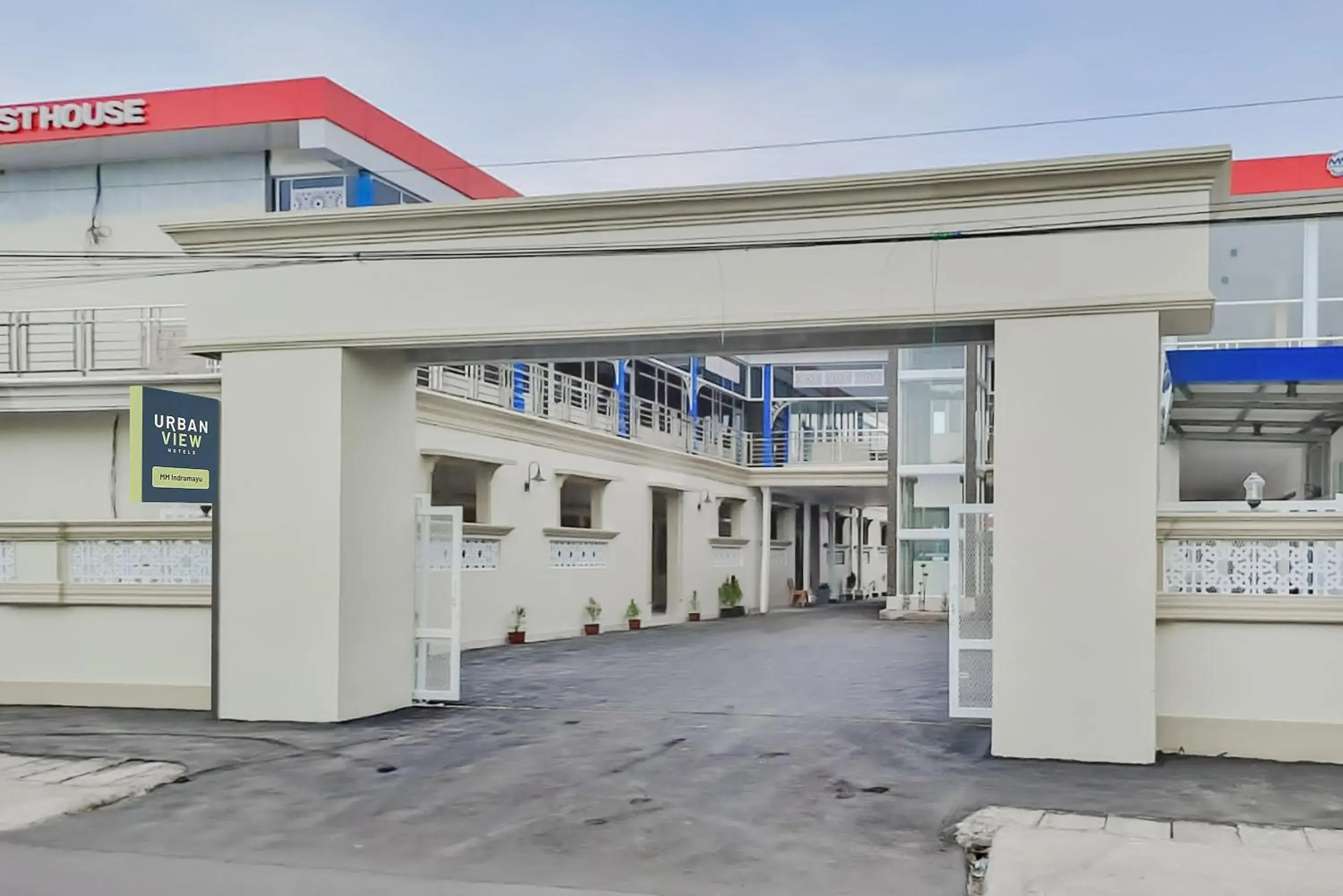 Urbanview Hotel MM Indramayu by RedDoorz Urbanview Hotel MM Indramayu by RedDoorz