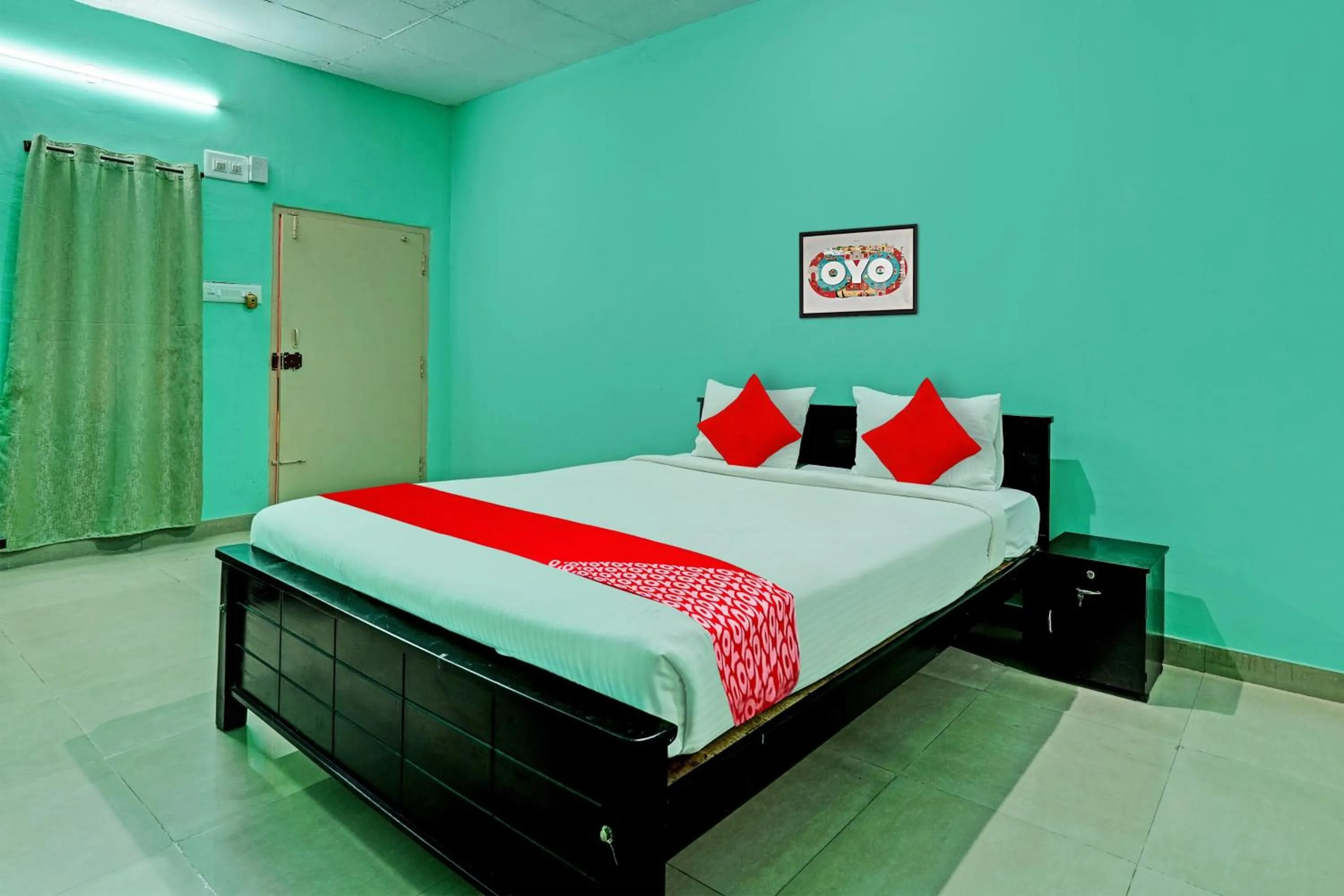 Bedroom, Bed in Super Collection O Druvi Corporate Hotel