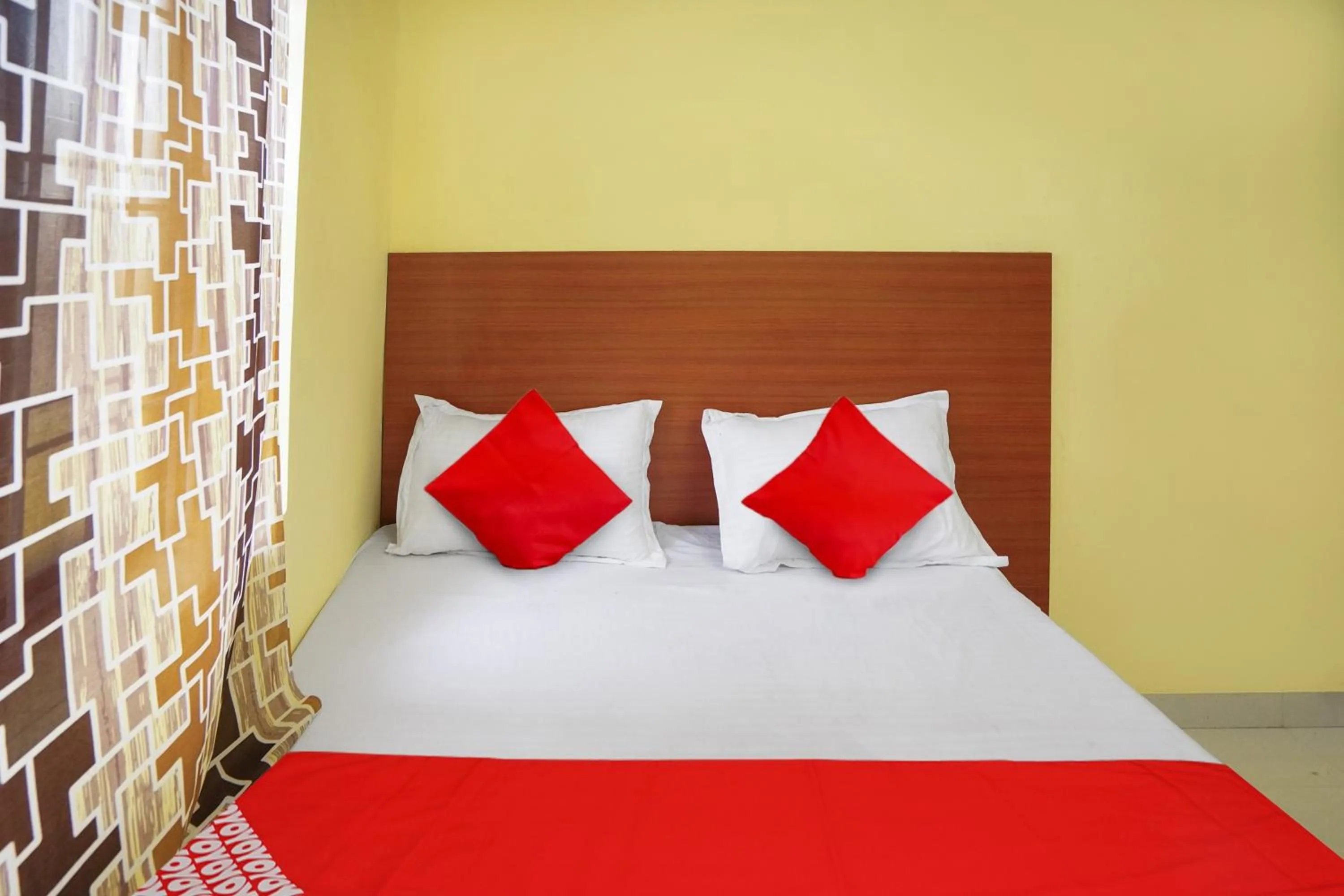 Bedroom in Hotel O Sai Saugat