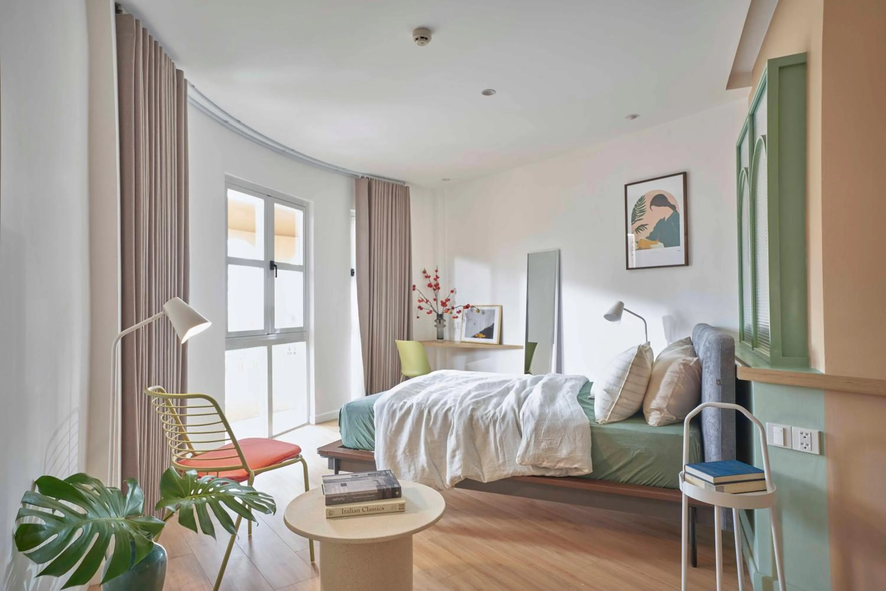 Bed in Express by M Village Phạm Ngũ Lão