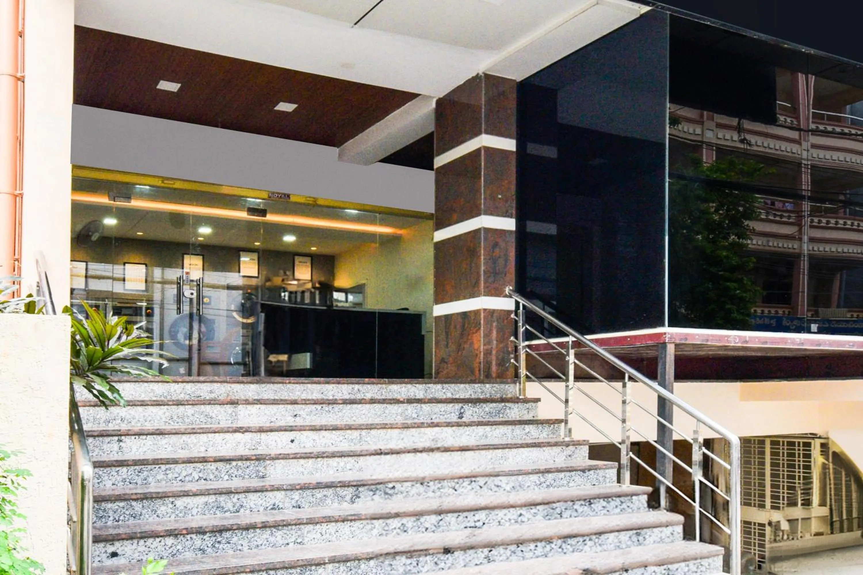 Facade/entrance in Super Collection O Madhapur