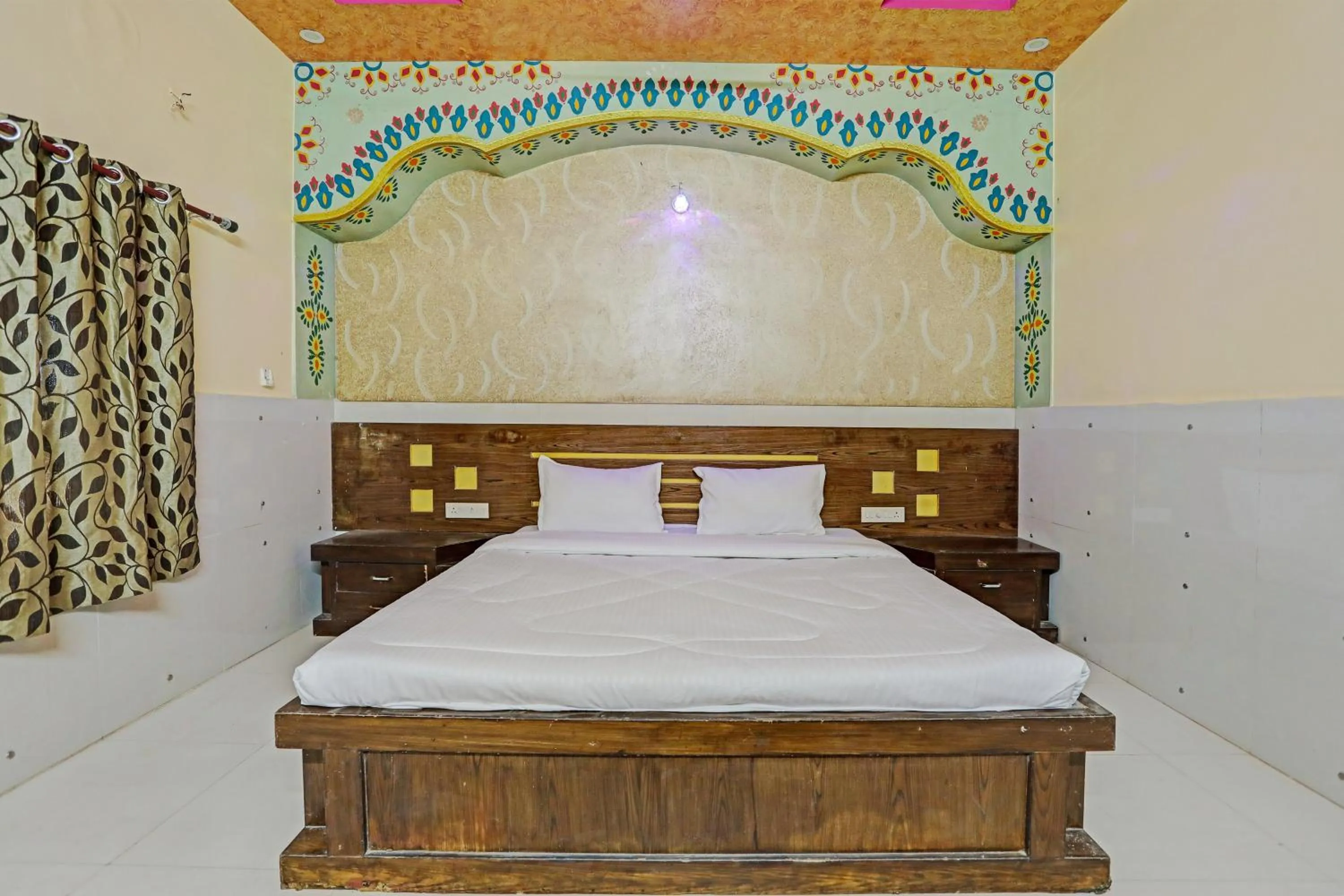 Bedroom in Collection O MG Hotel & Resturant