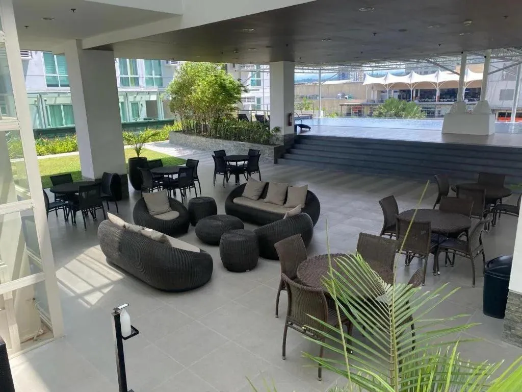 Property building in Davao Central Suites