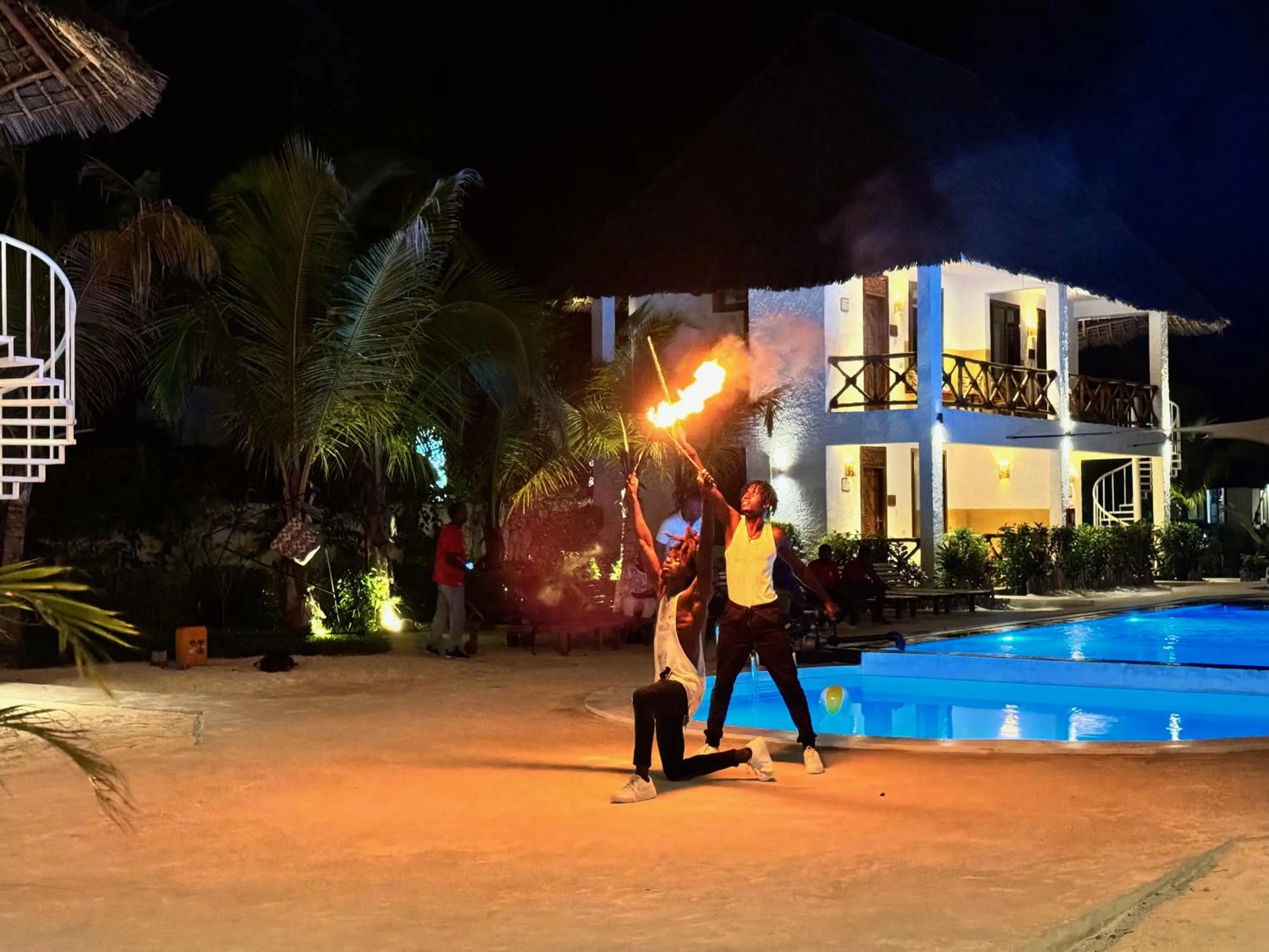 Evening entertainment in Mayai Ocean Resort