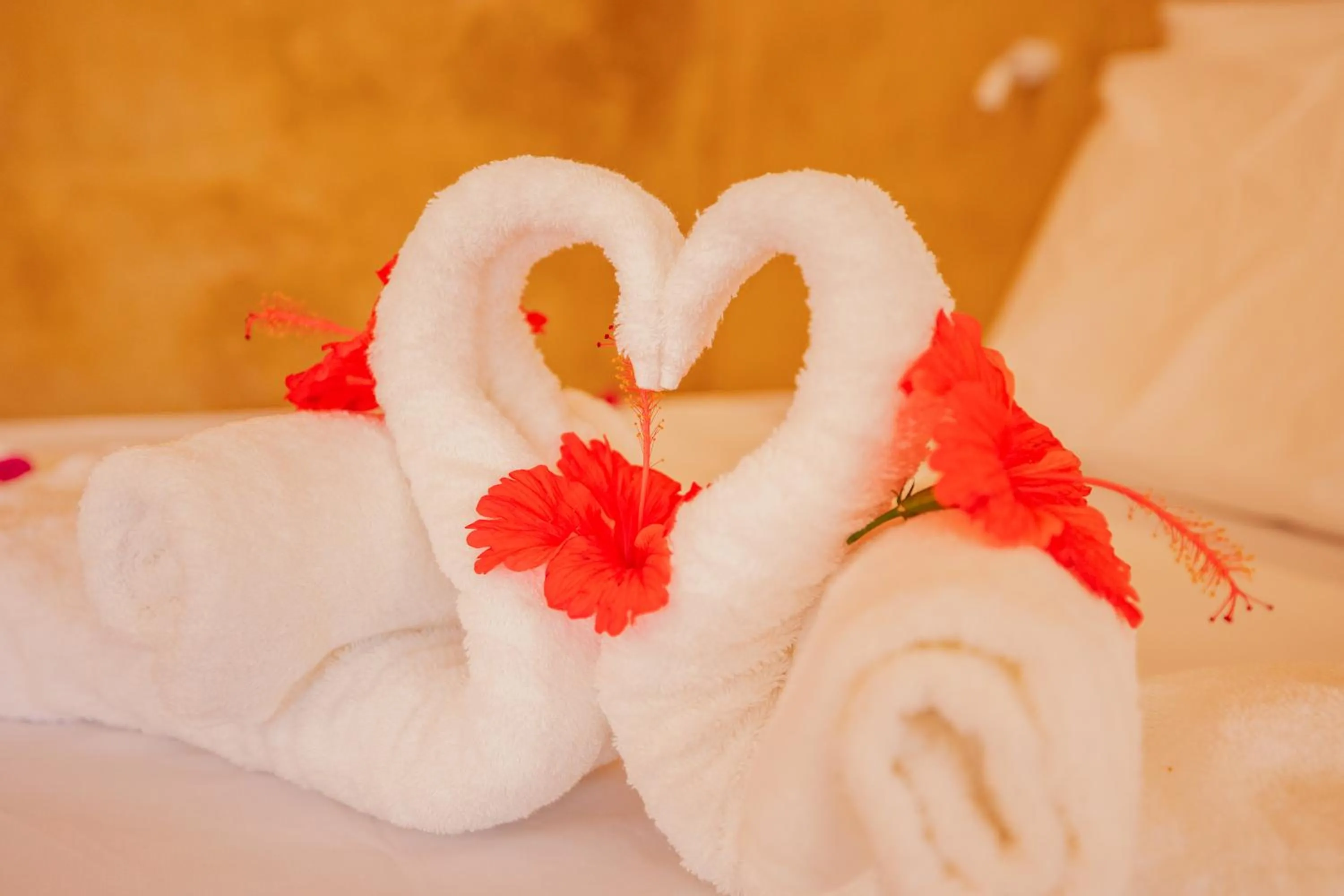 Bed in Mayai Ocean Resort