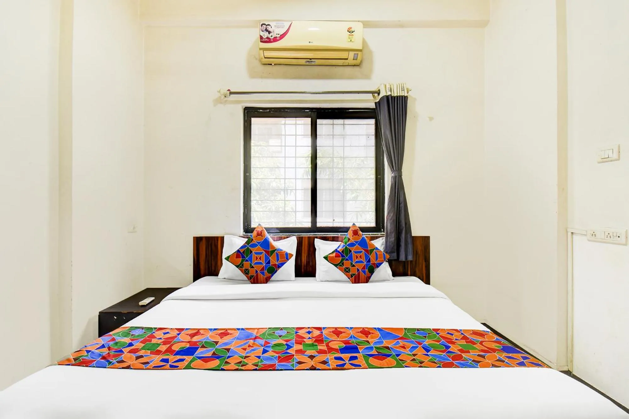Bed in Via Sahil Residency