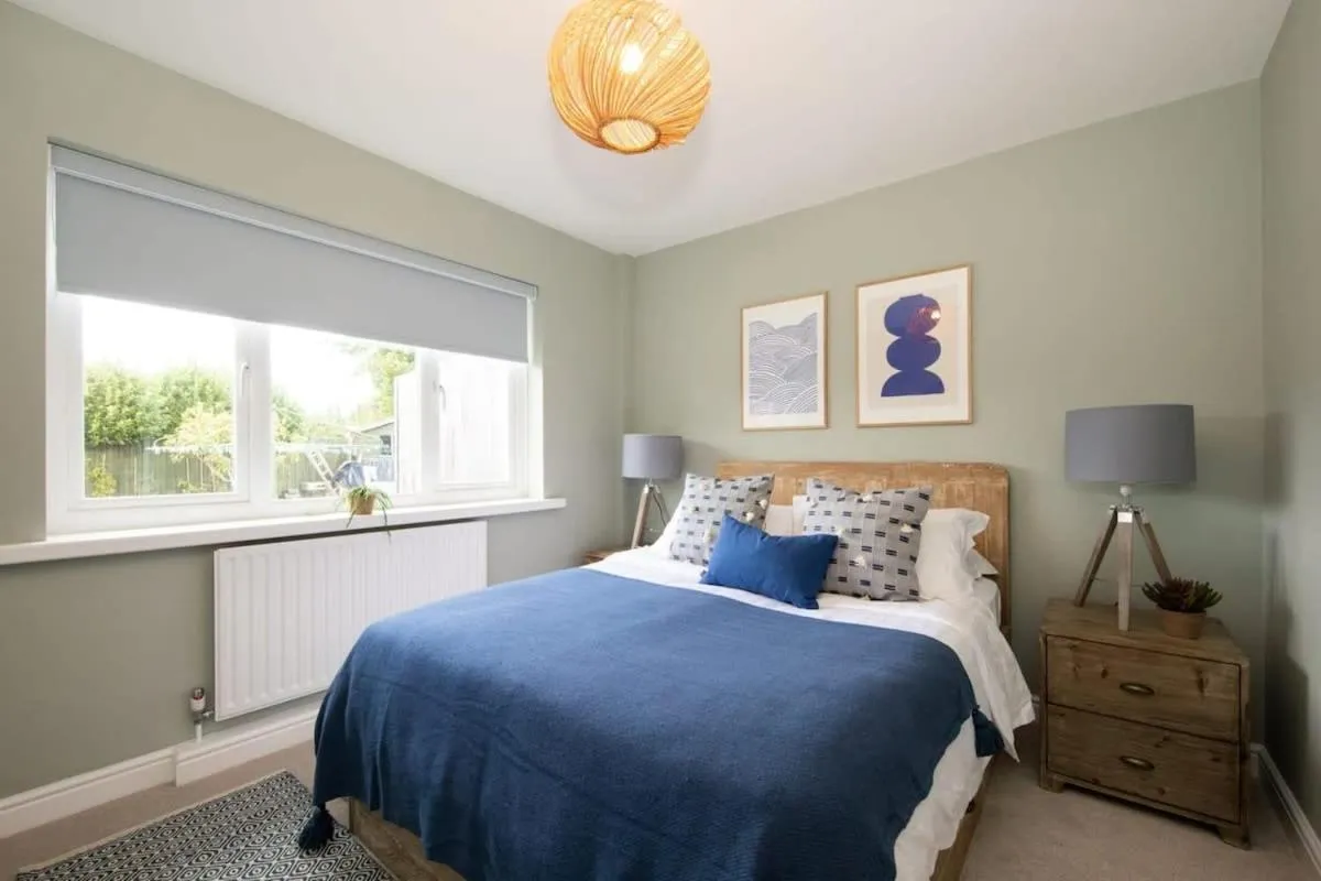 Bed in Bosham 3 BR Beach House with Garden & Playhouse