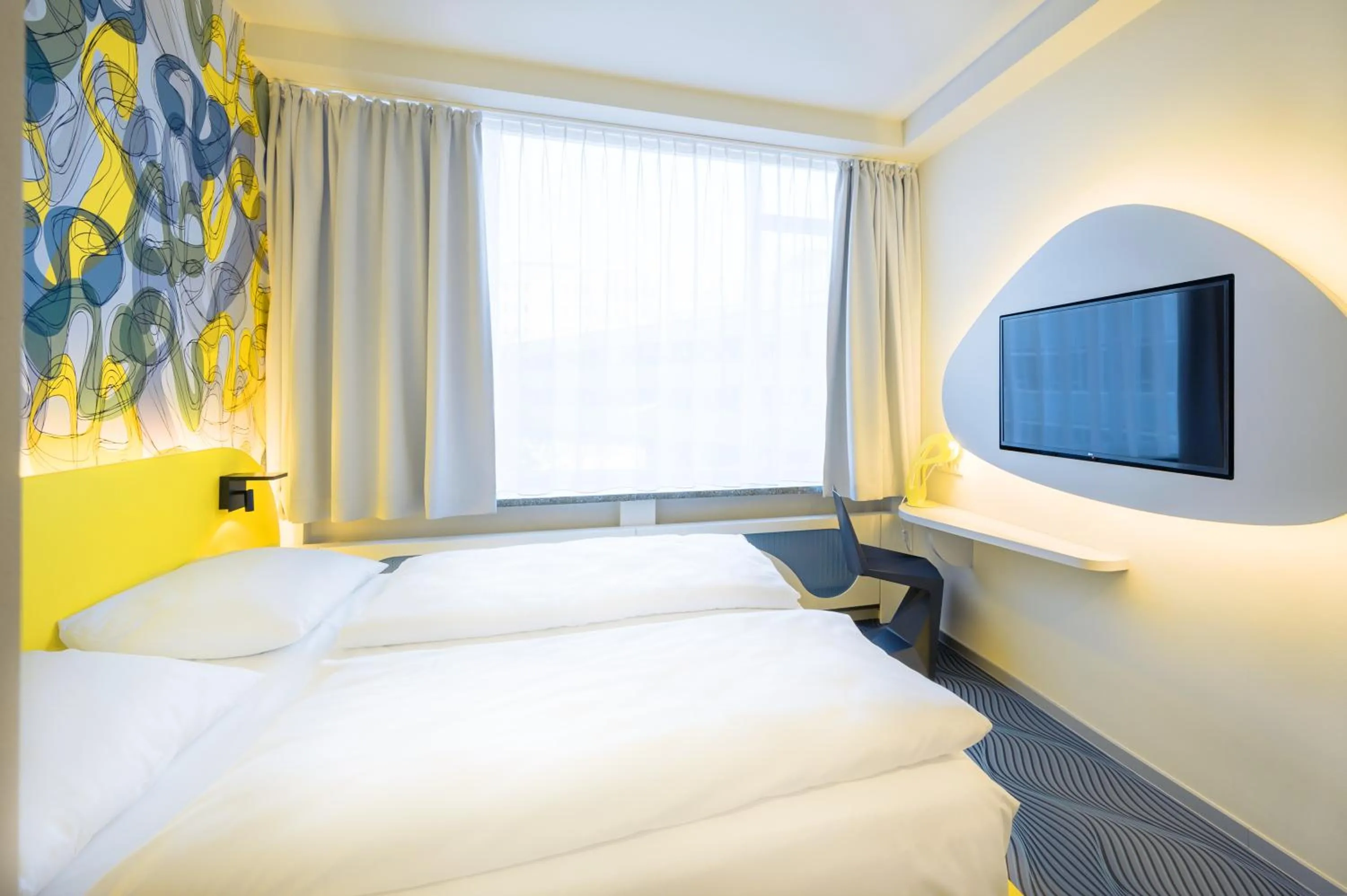 Photo of the whole room, Bed in Prize by Radisson, Dortmund City
