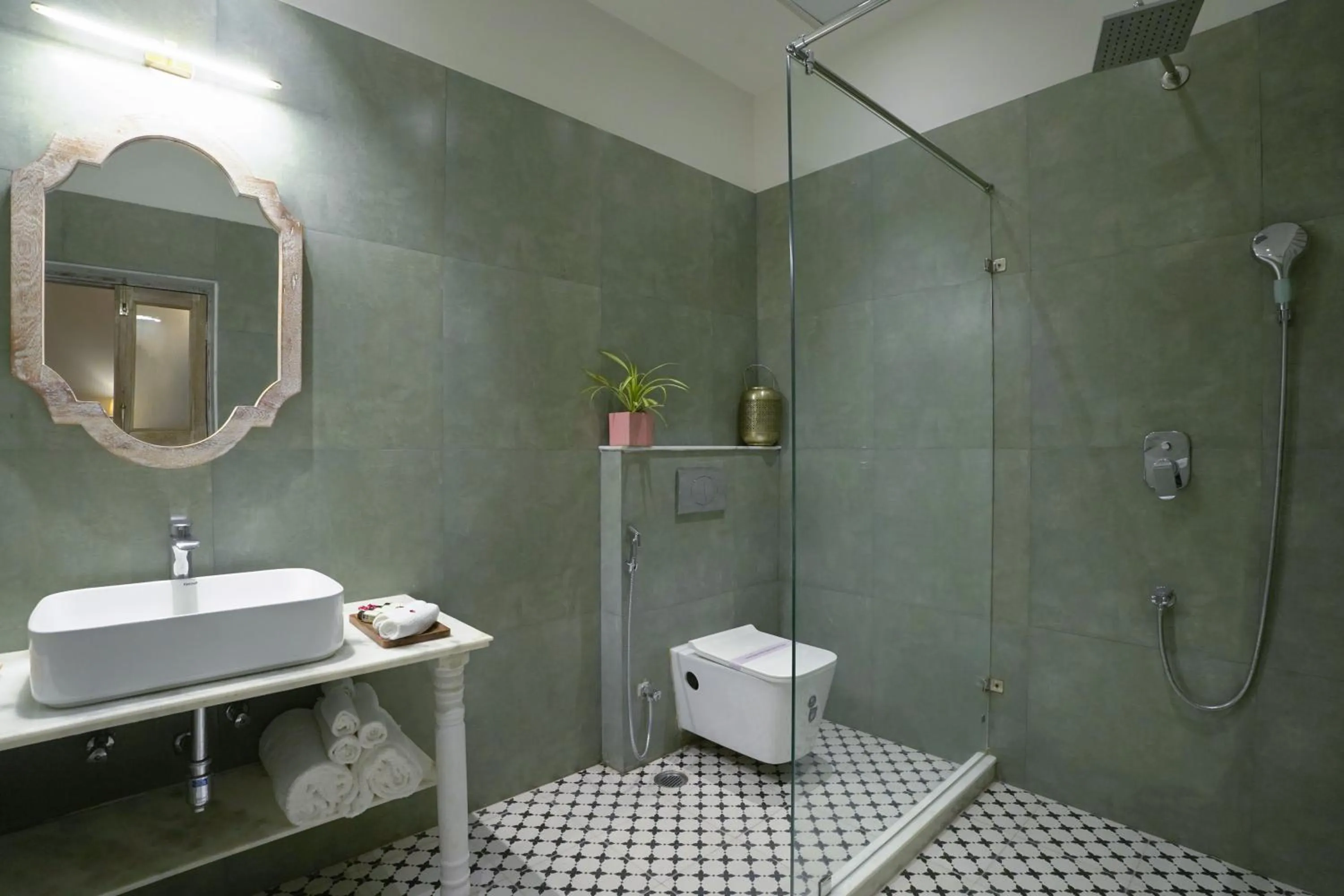 Shower in Dev Mahal - A Boutique Heritage Hotel