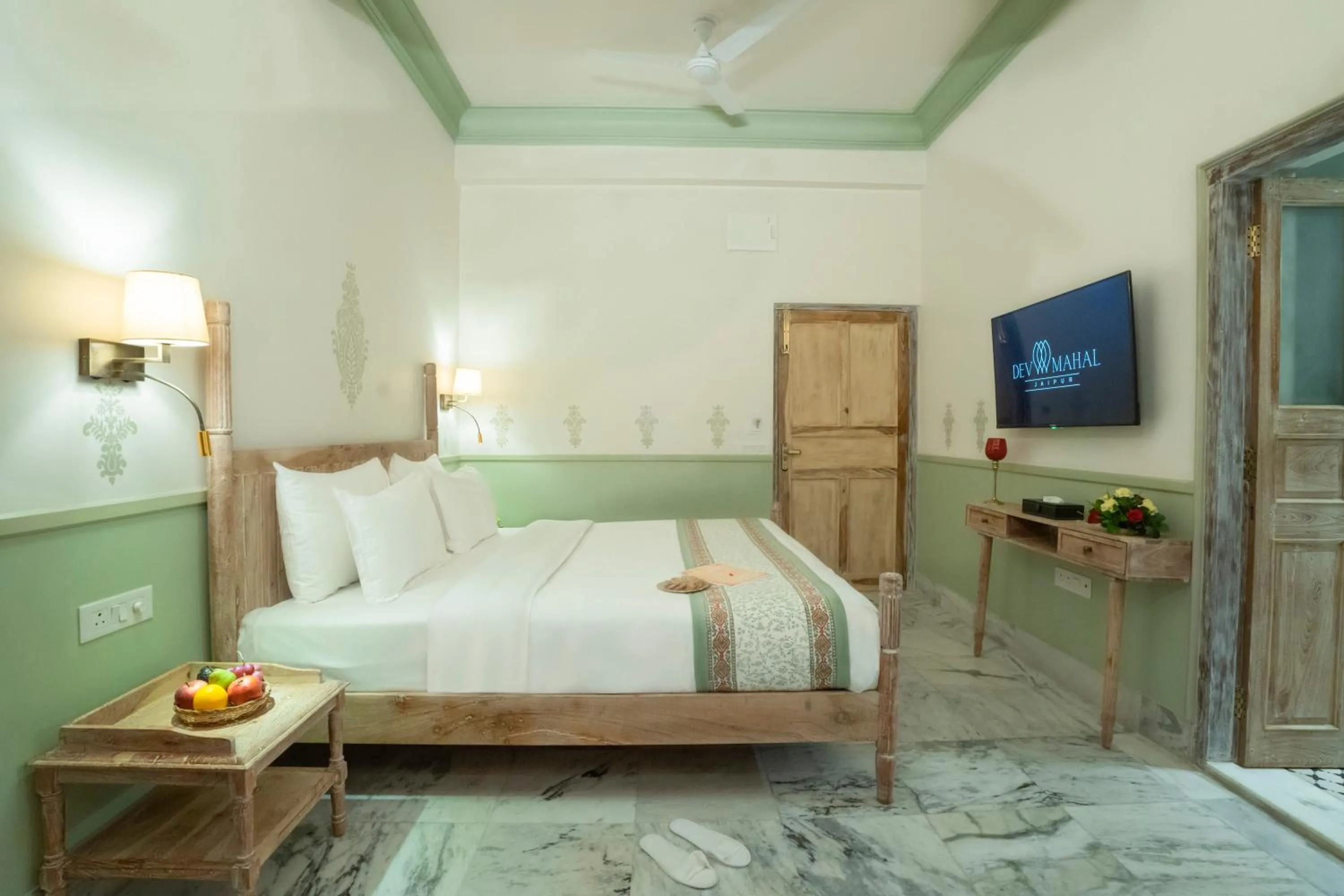 TV and multimedia, Bed in Dev Mahal - A Boutique Heritage Hotel