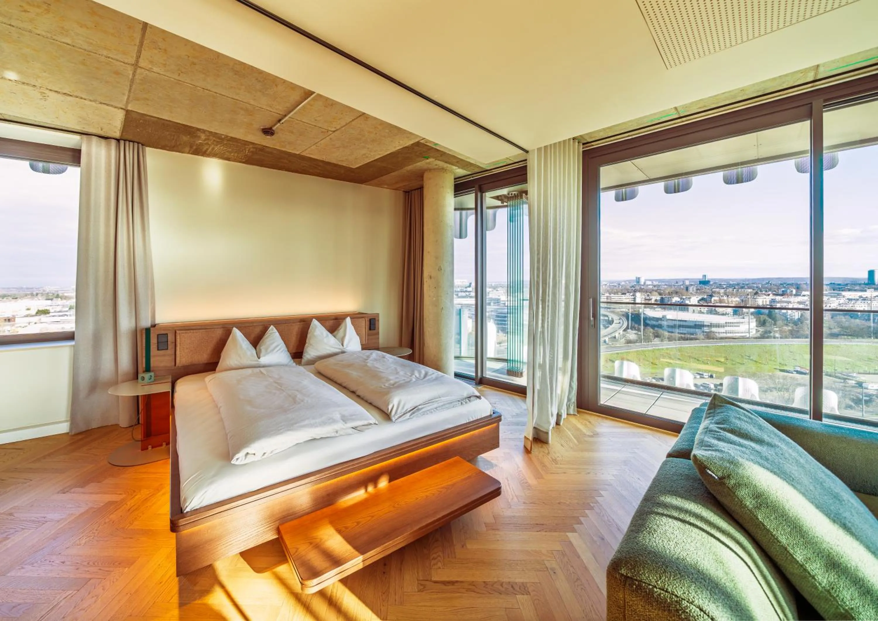 Bed in The Zipper Hotel und Apartments