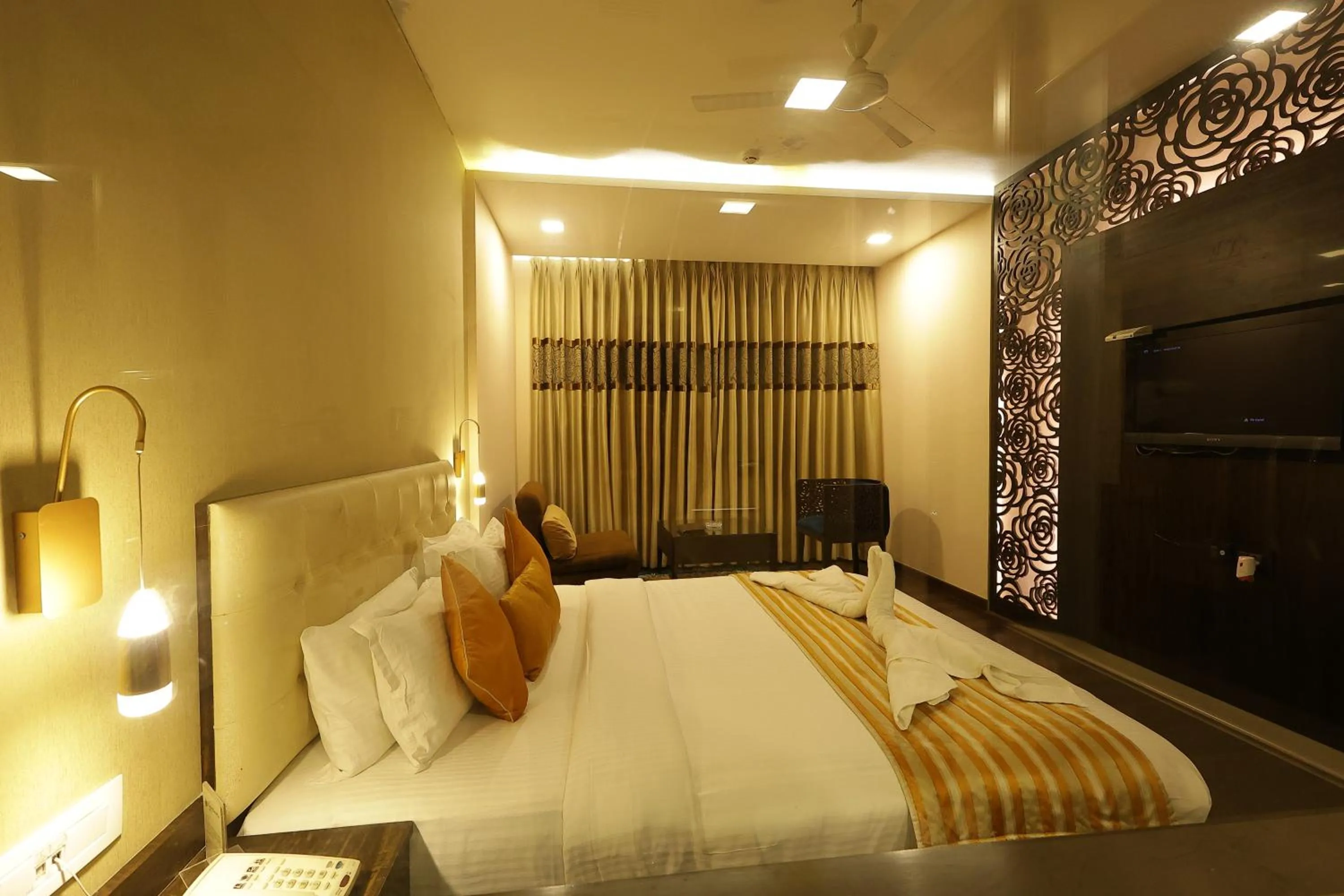 Bed in Kailash Parbat