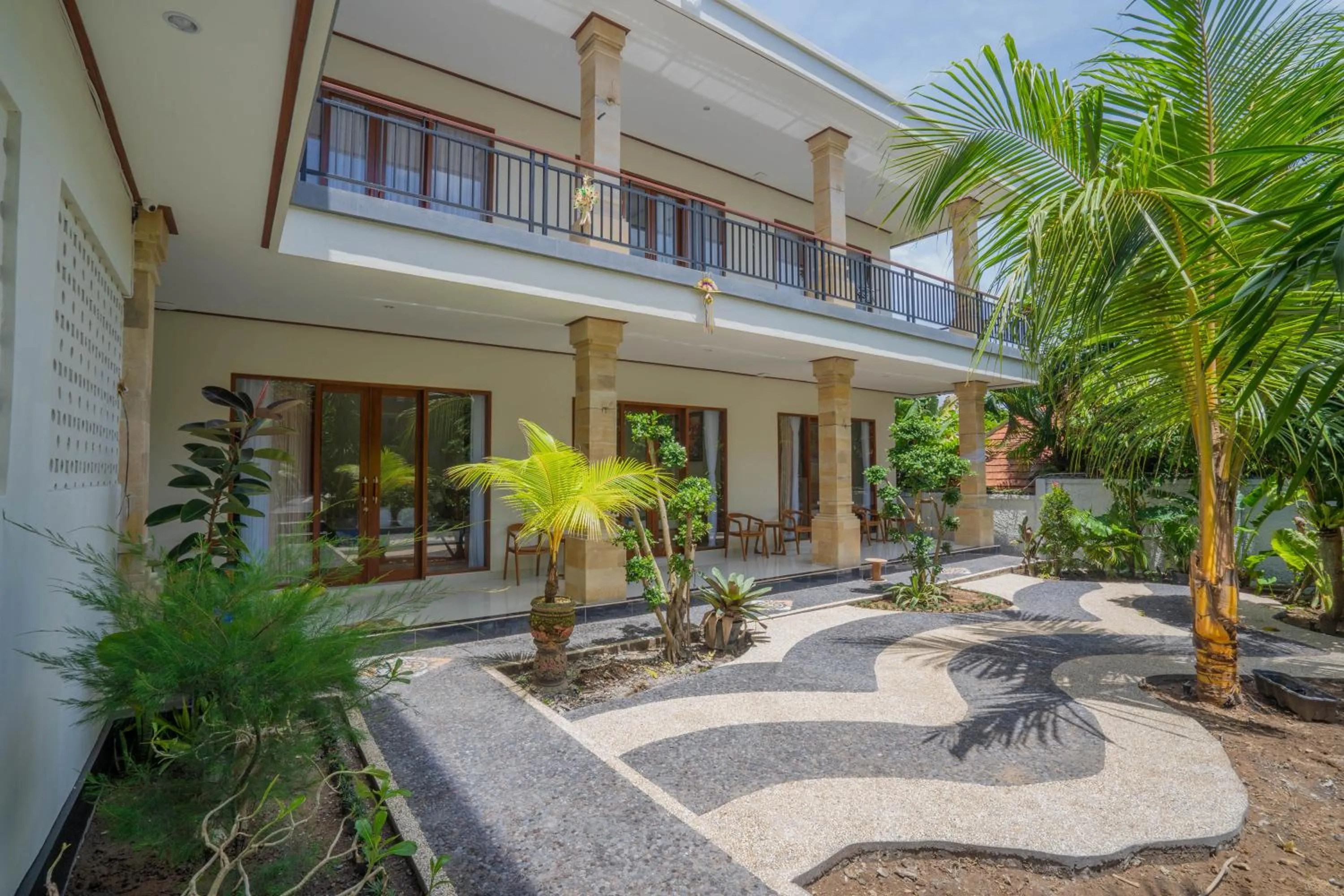 Property building in Bagas Bagus Guesthouse