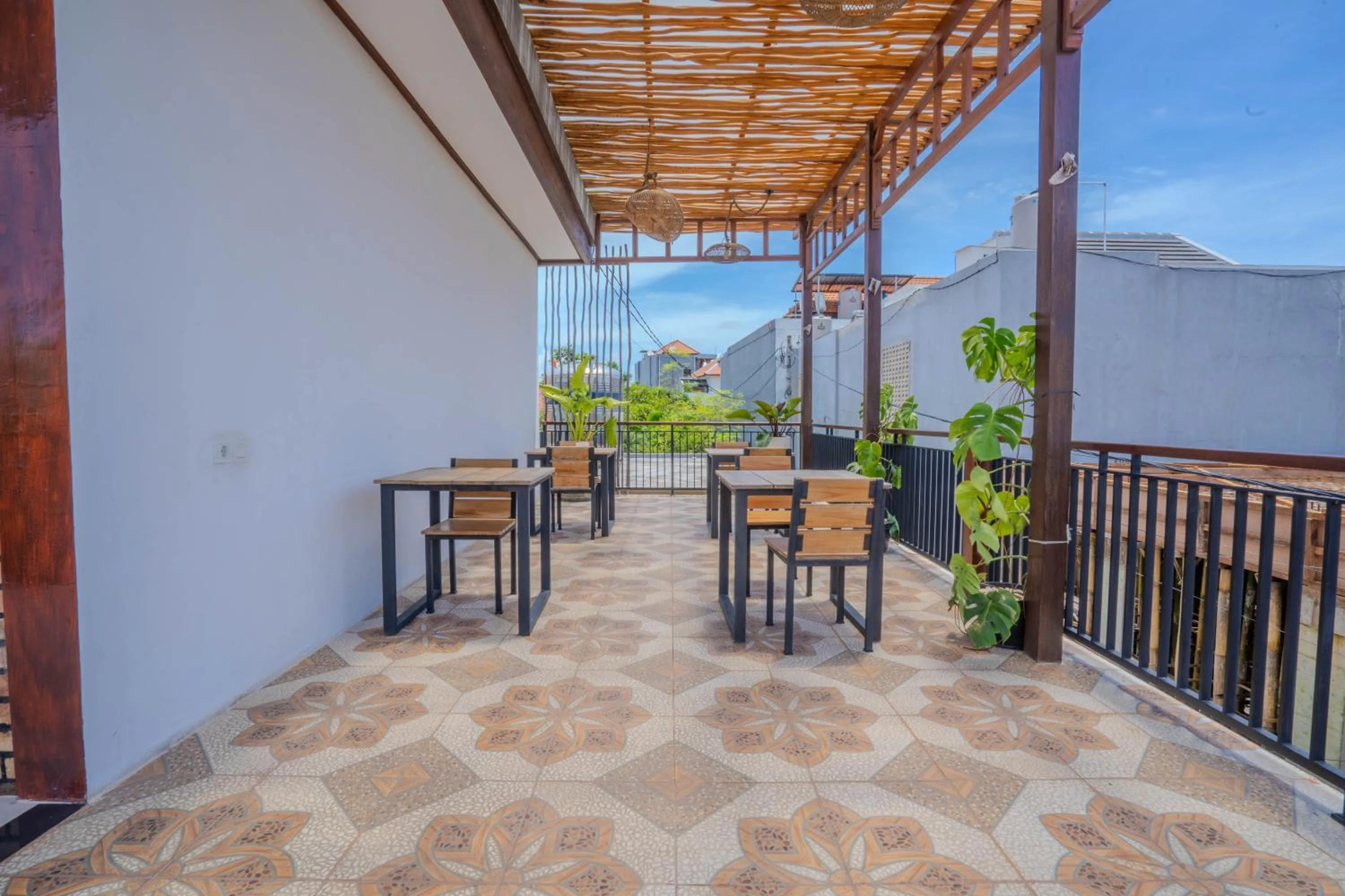 Dining area in Bagas Bagus Guesthouse