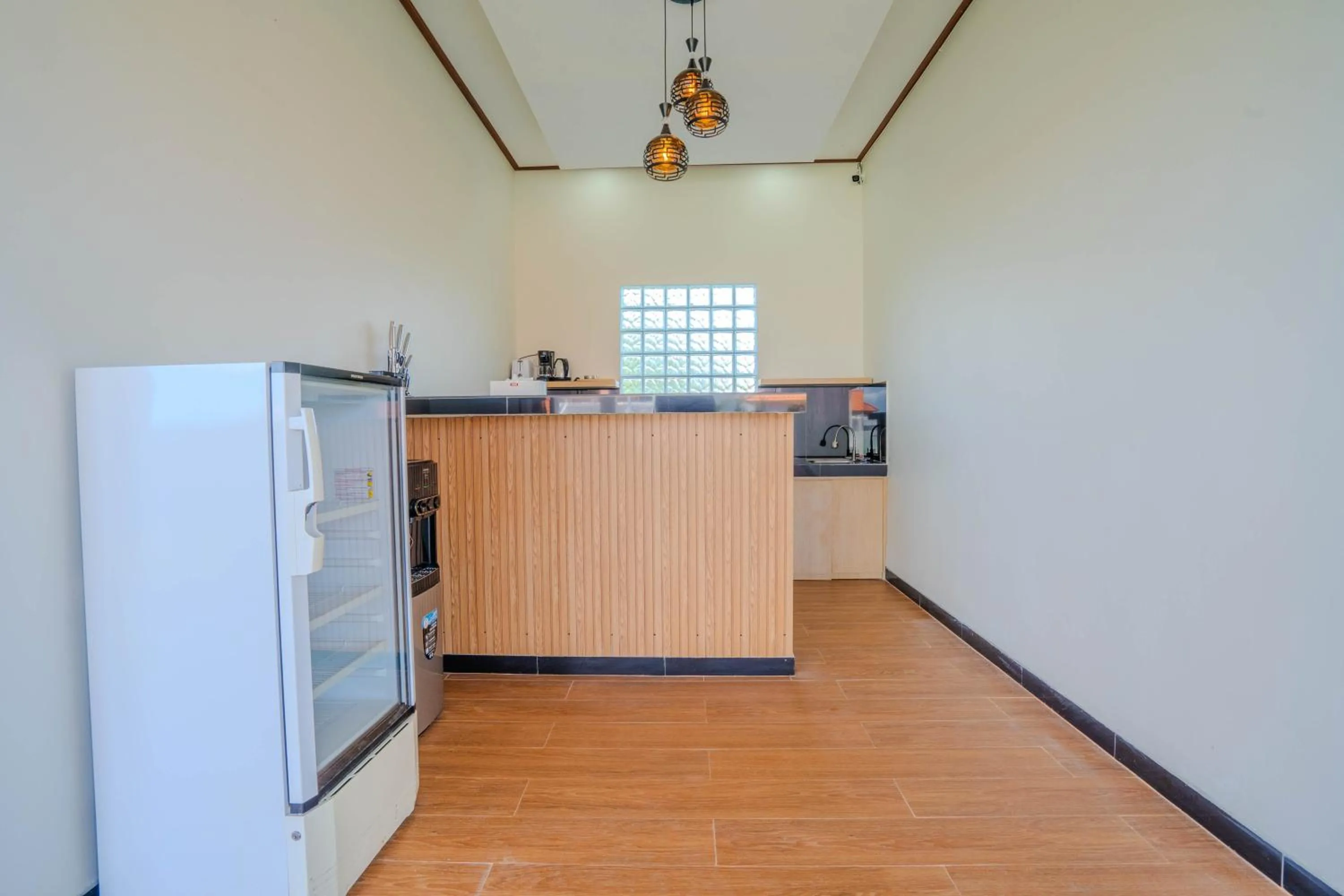 Kitchen or kitchenette in Bagas Bagus Guesthouse