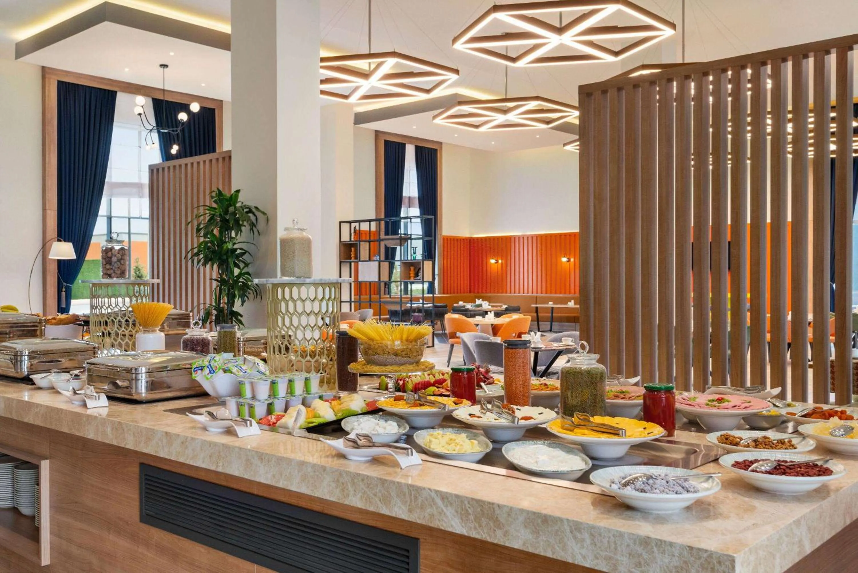 Breakfast in Ramada Encore by Wyndham Zomin