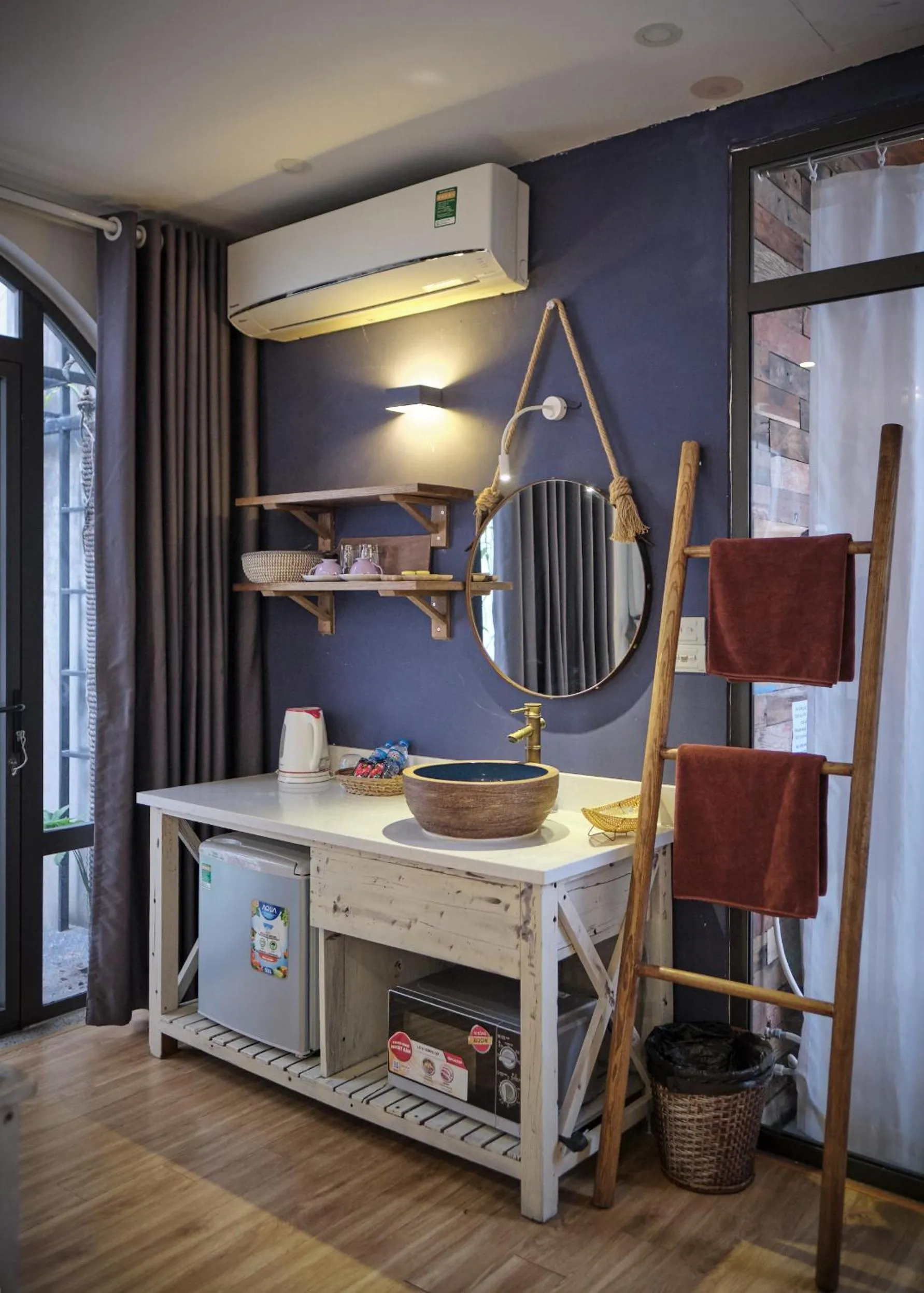 kitchen in The Gallery Homestay - By Pegasy Group