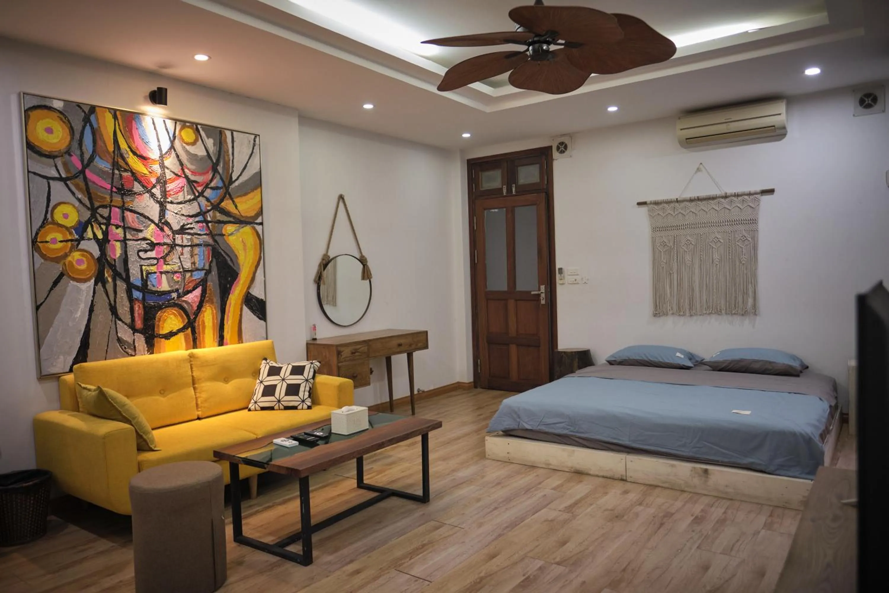 Bedroom in The Gallery Homestay - By Pegasy Group