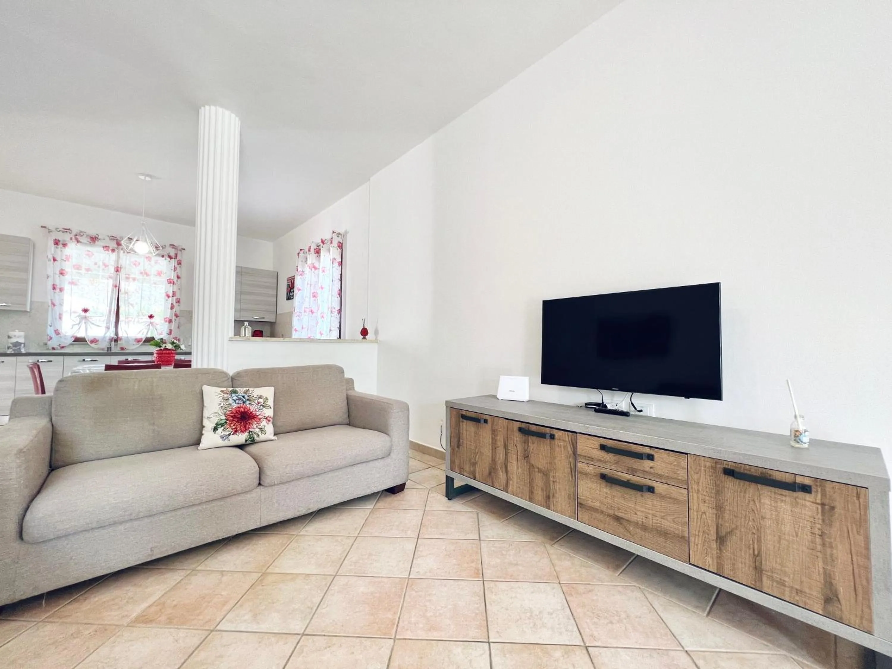 TV and multimedia in Villa Genova