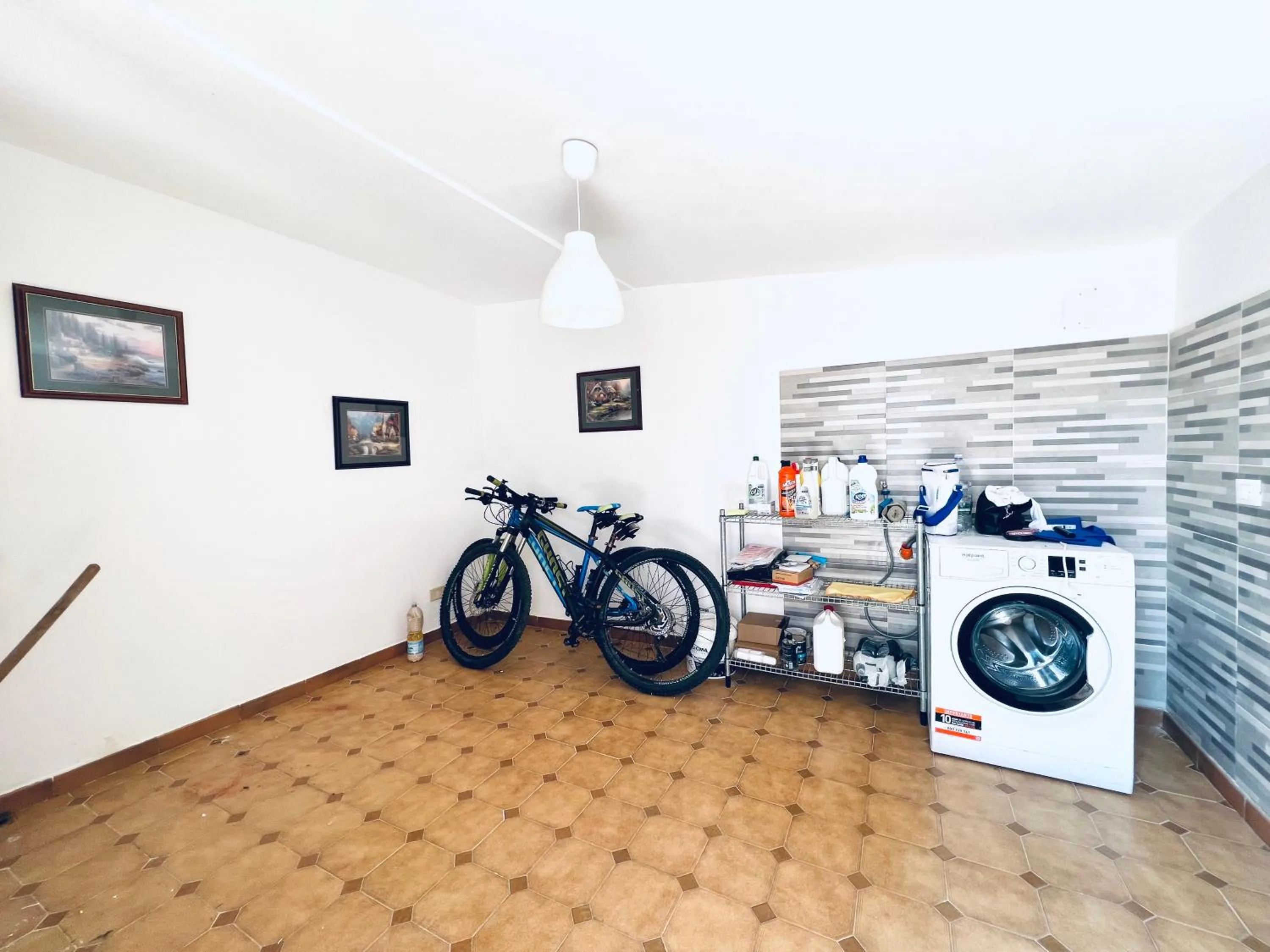 washing machine in Villa Genova