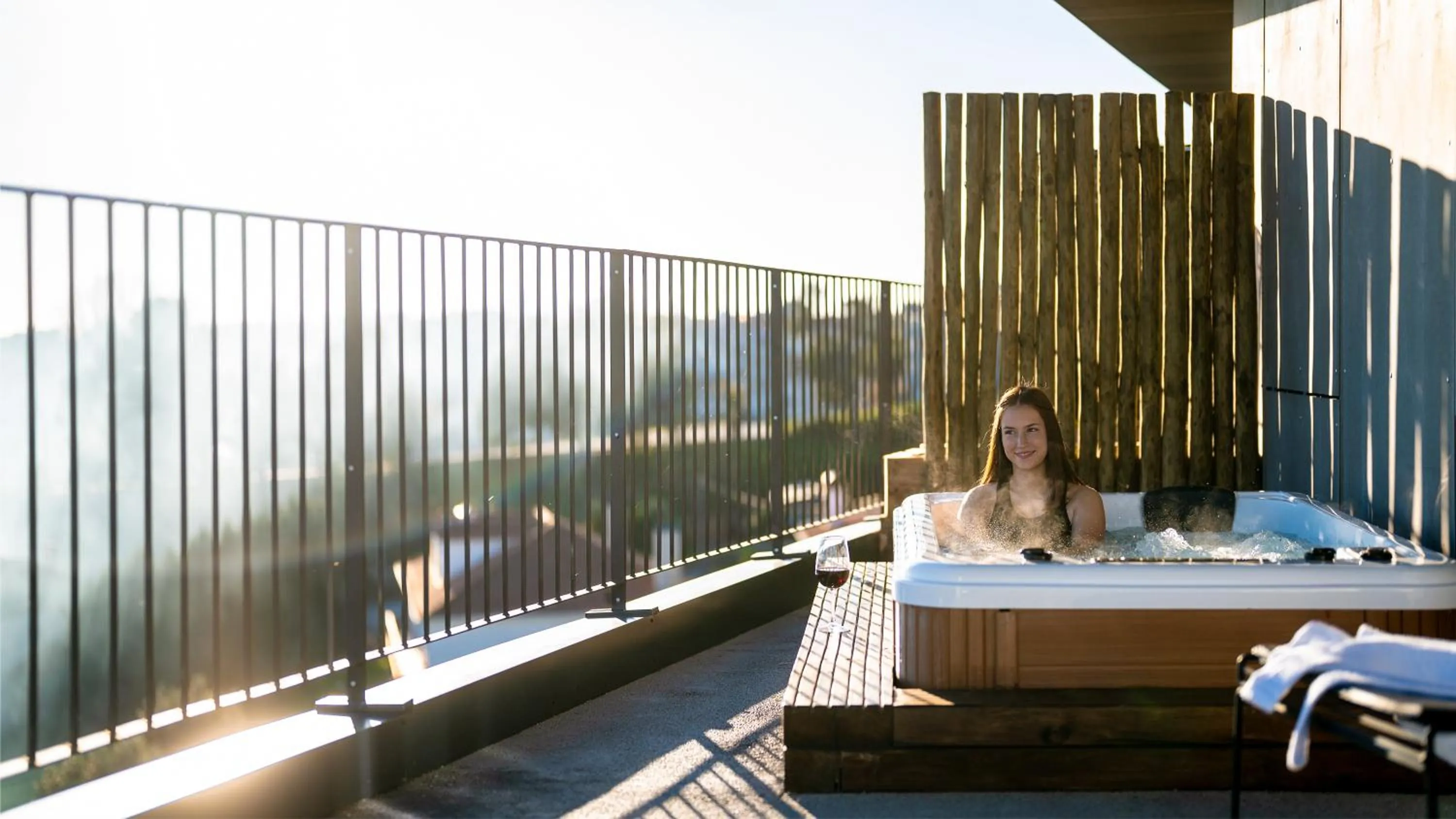 Hot Tub, Bed in Puro Dão Hotel & Spa