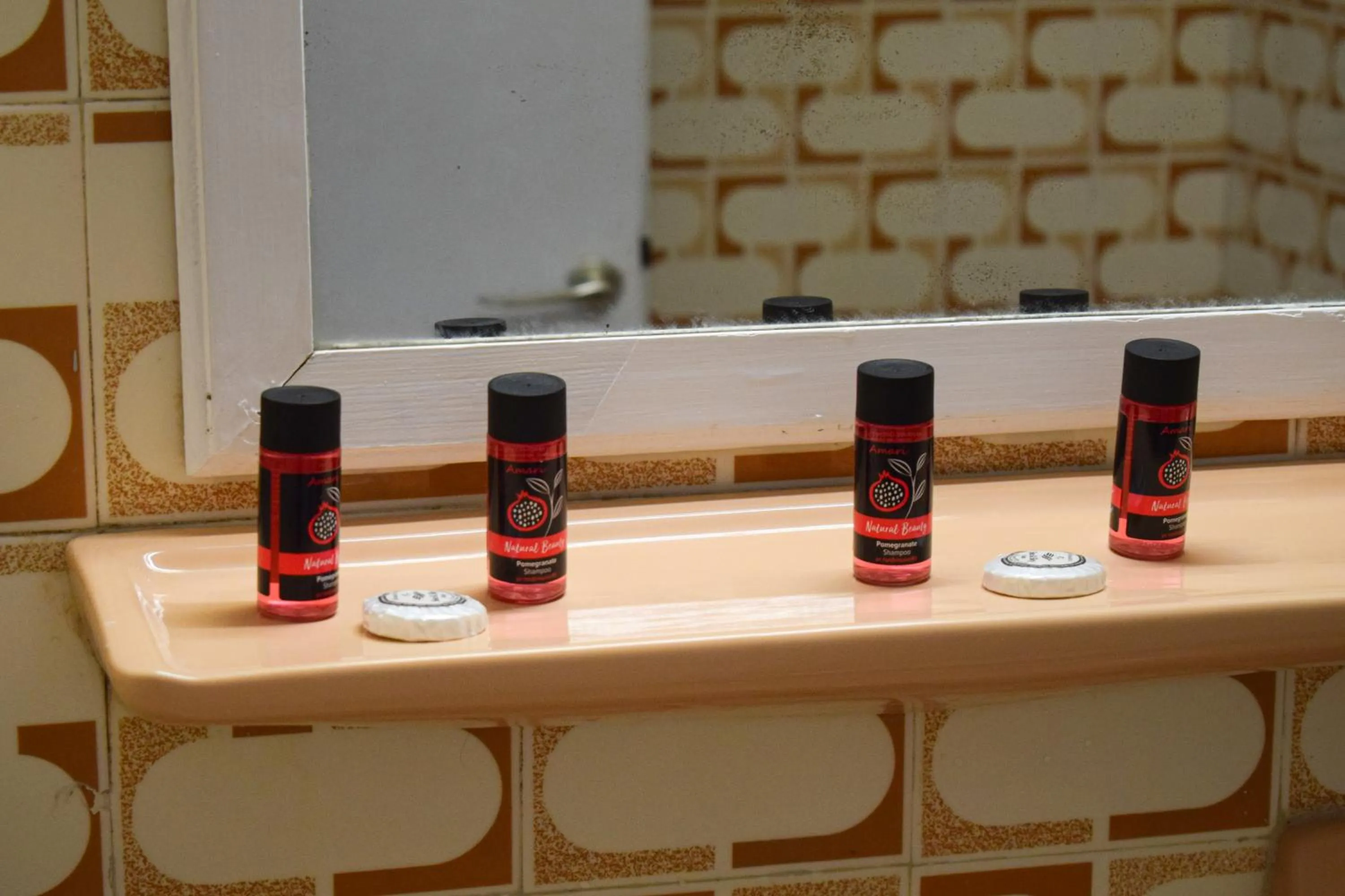 Bathroom in Hotel Theoxenia