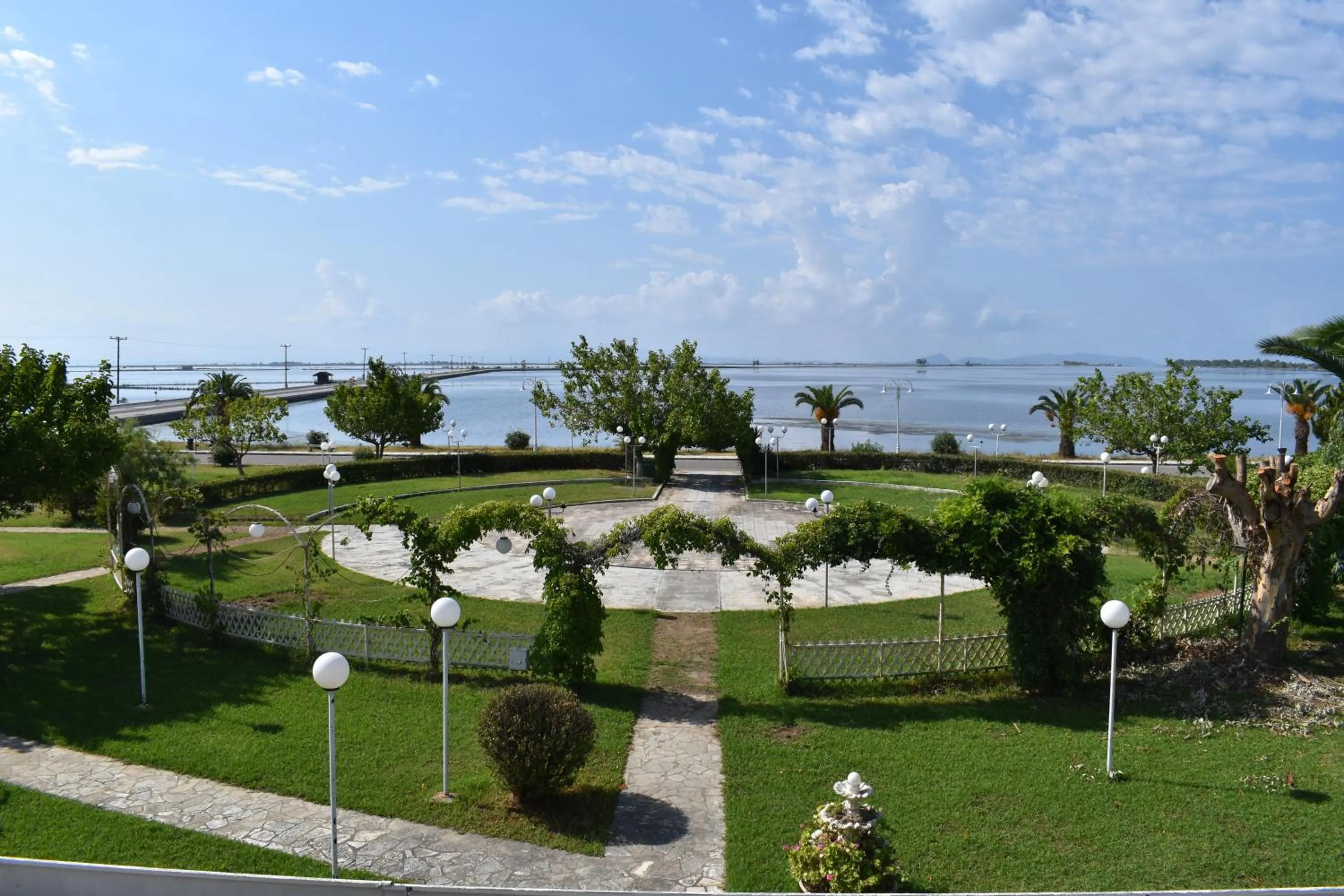Garden in Hotel Theoxenia