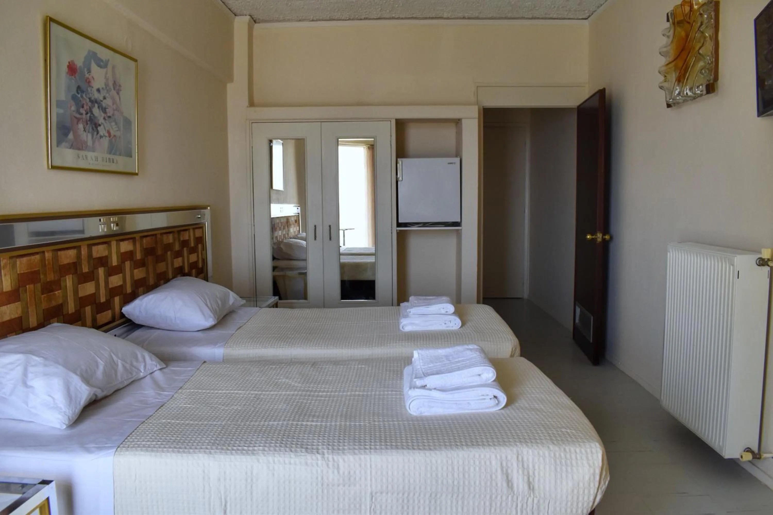 Bedroom, Bed in Hotel Theoxenia