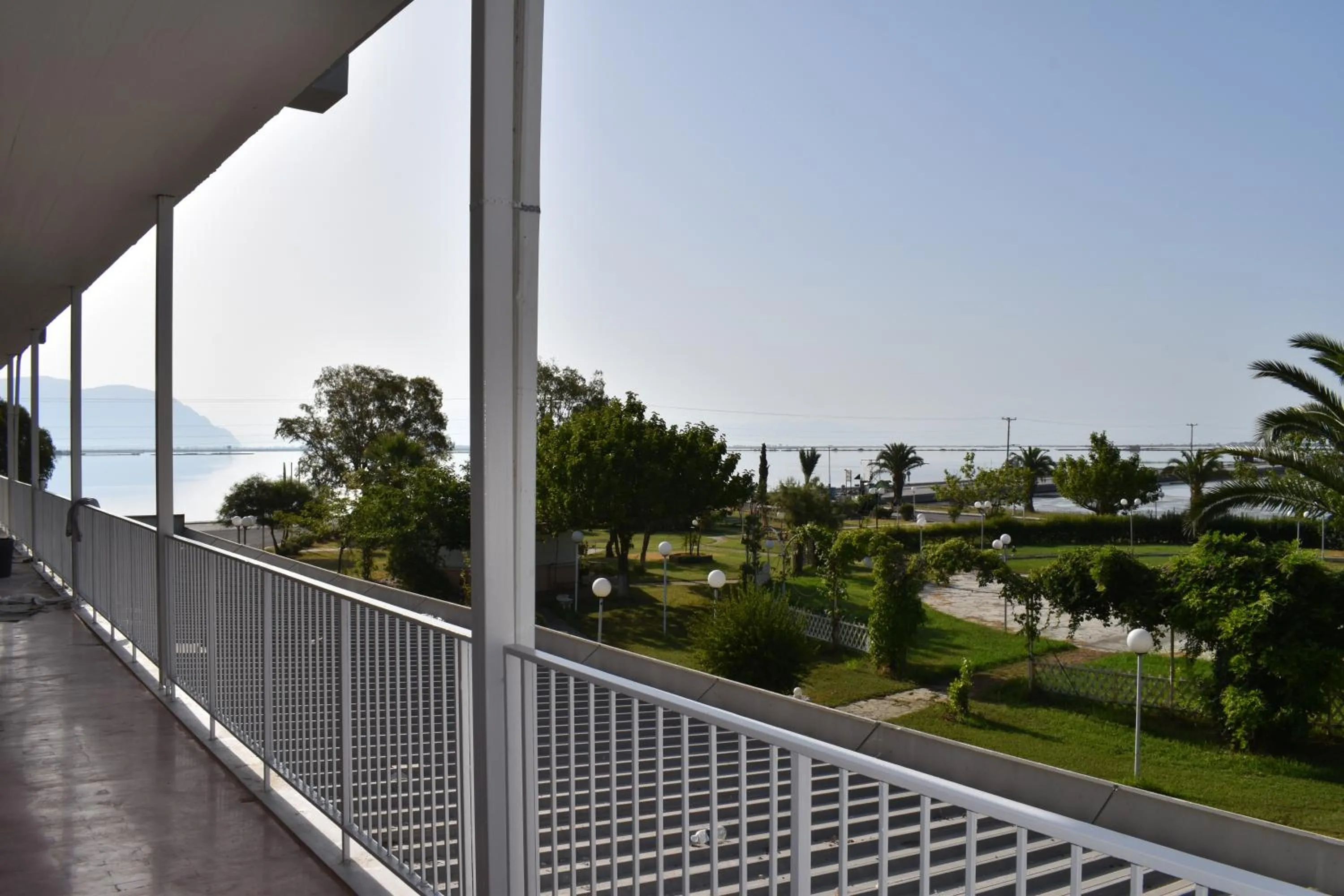 Balcony/Terrace in Hotel Theoxenia