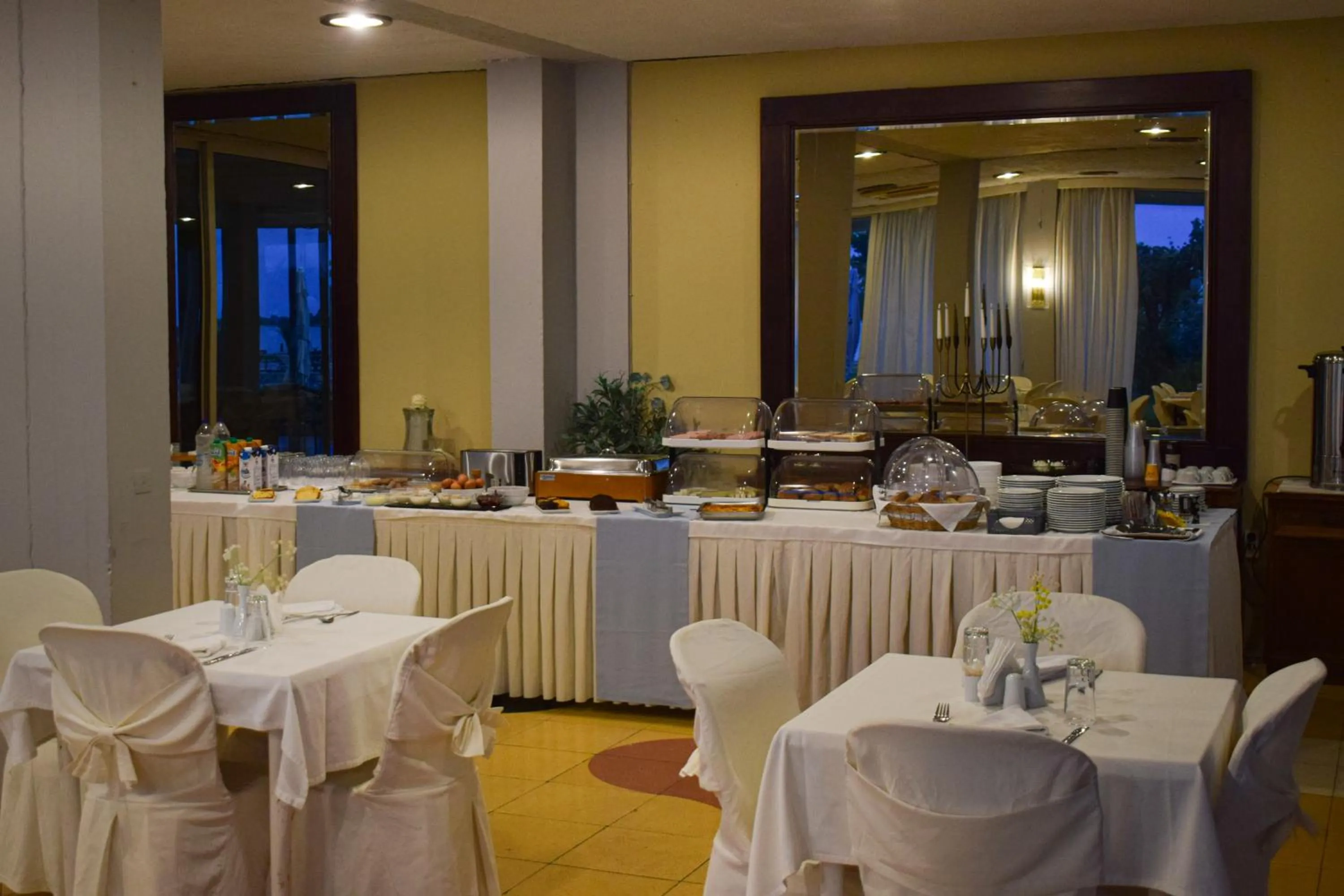 Breakfast in Hotel Theoxenia