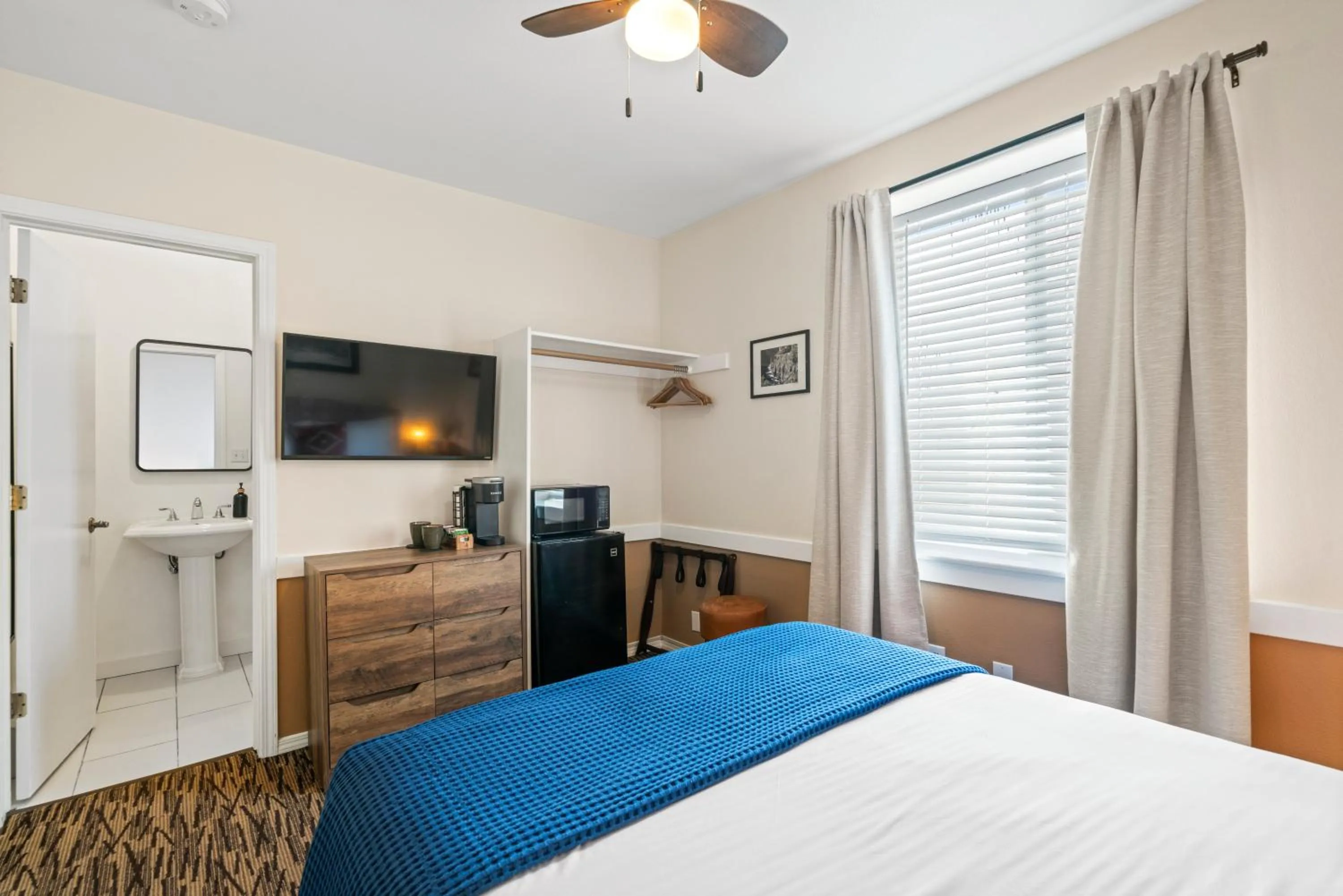 Bed in The Bent Elbow