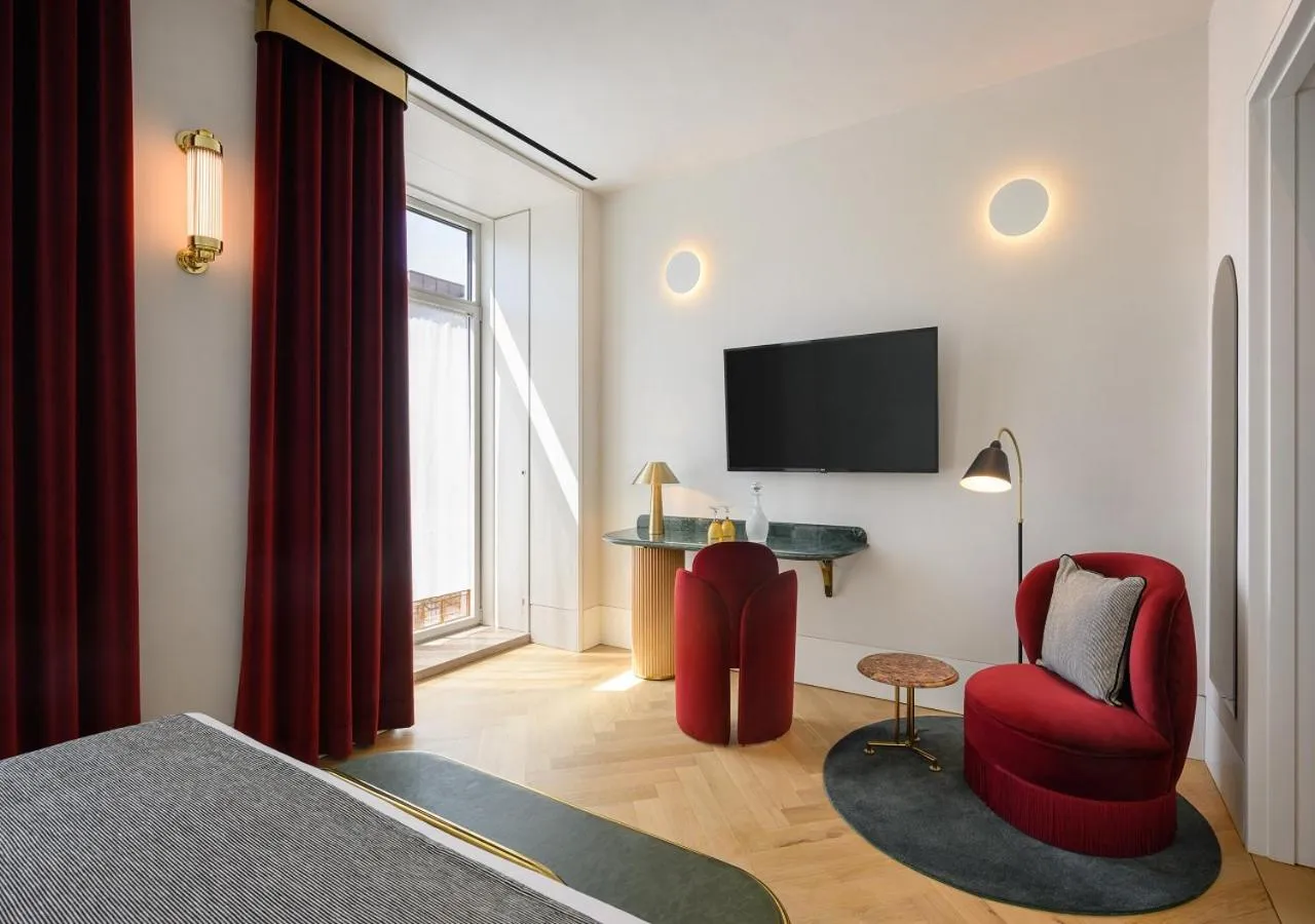 Seating area, Bed in Montebelo Vista Alegre Lisboa Chiado Hotel