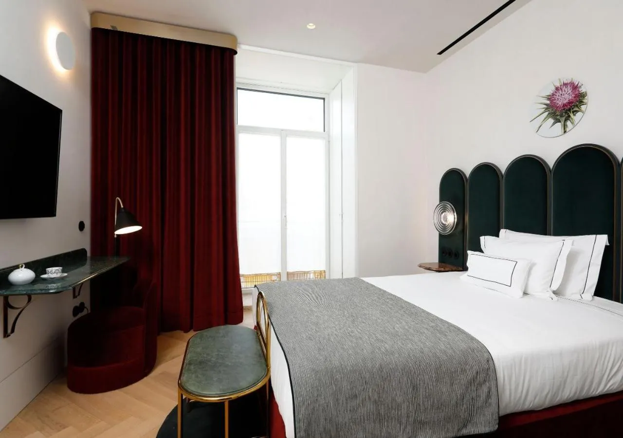 Bedroom, Bed in Montebelo Vista Alegre Lisboa Chiado Hotel