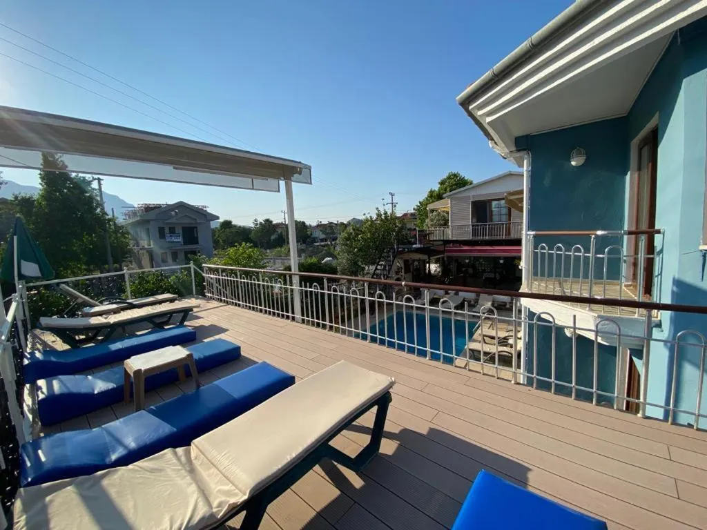 Balcony/Terrace, Swimming Pool in Tulip Apart Hotel