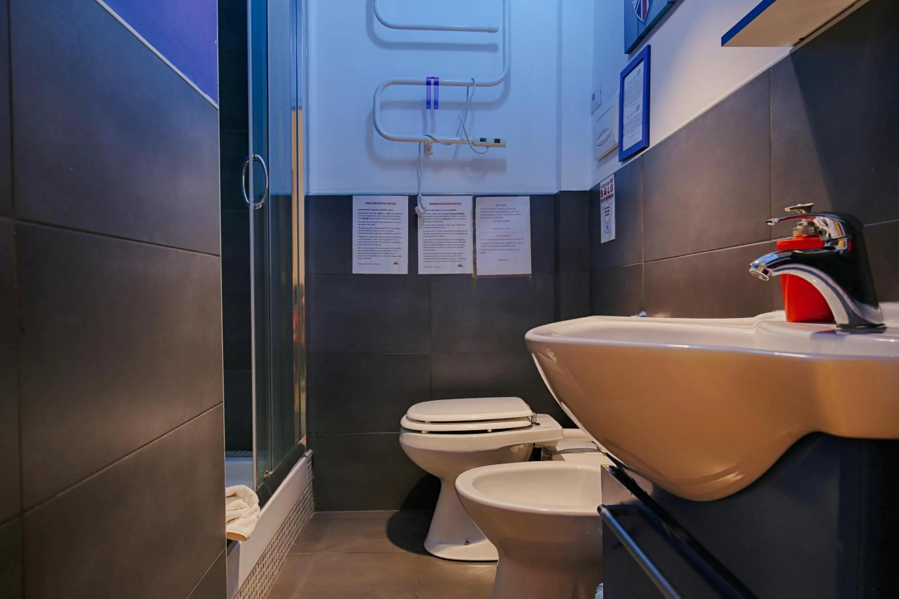 Bathroom in Jet Lag Guesthouse