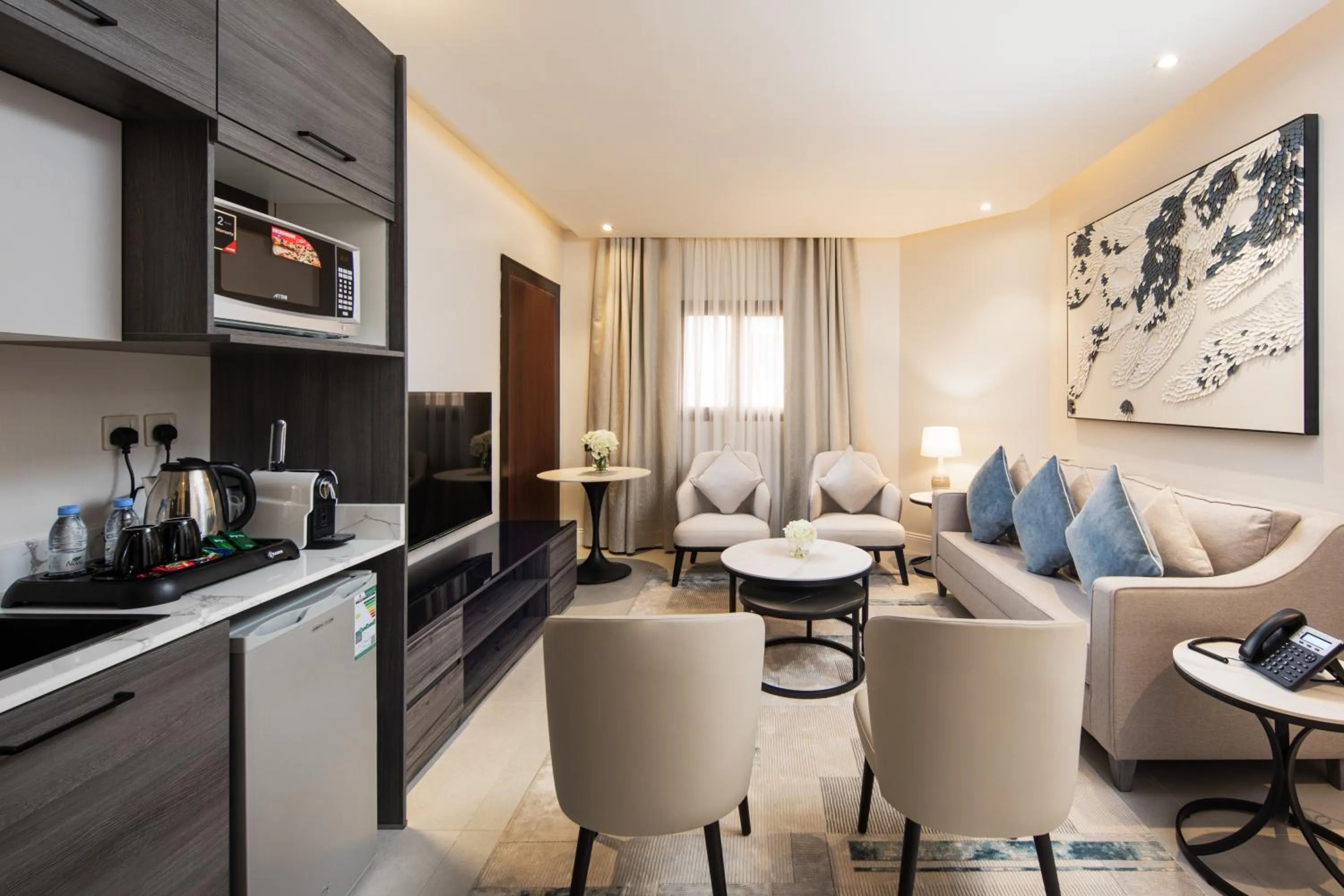 TV and multimedia in Merya Hotel Apartment - Zahra