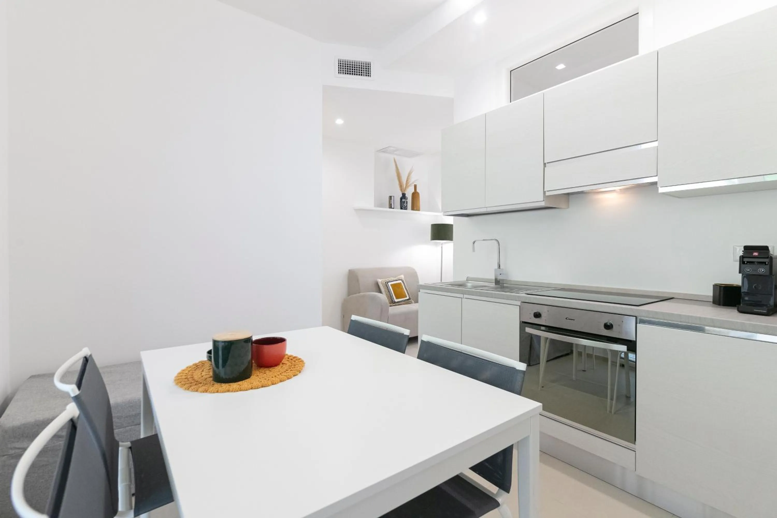 Coffee/tea facilities in Stellaris Apartrooms