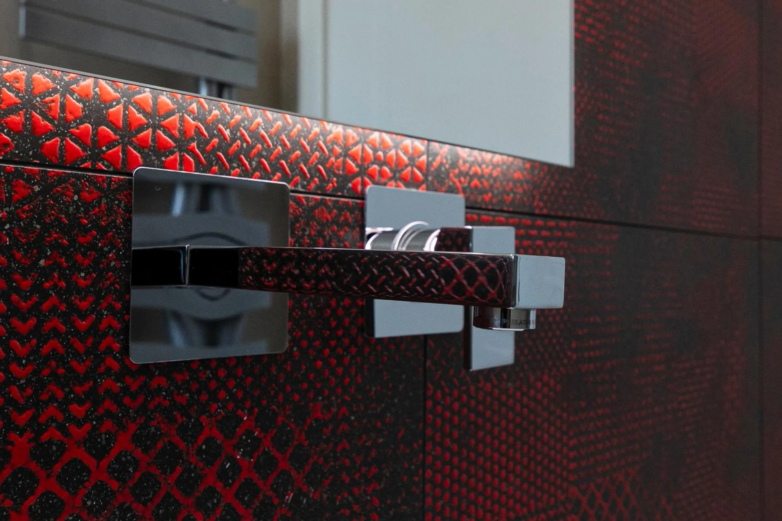 Bathroom in Stellaris Apartrooms