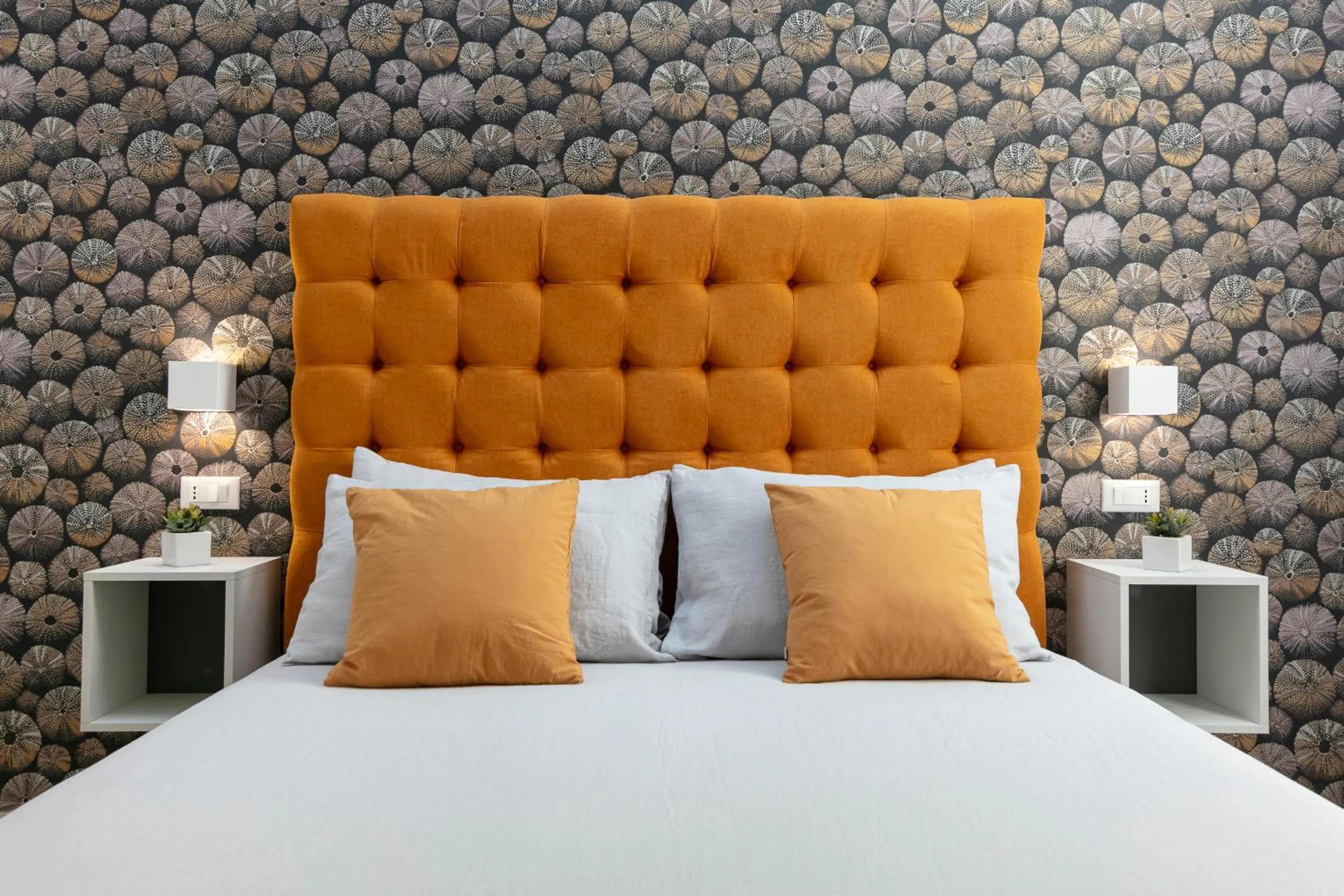 Bed in Stellaris Apartrooms