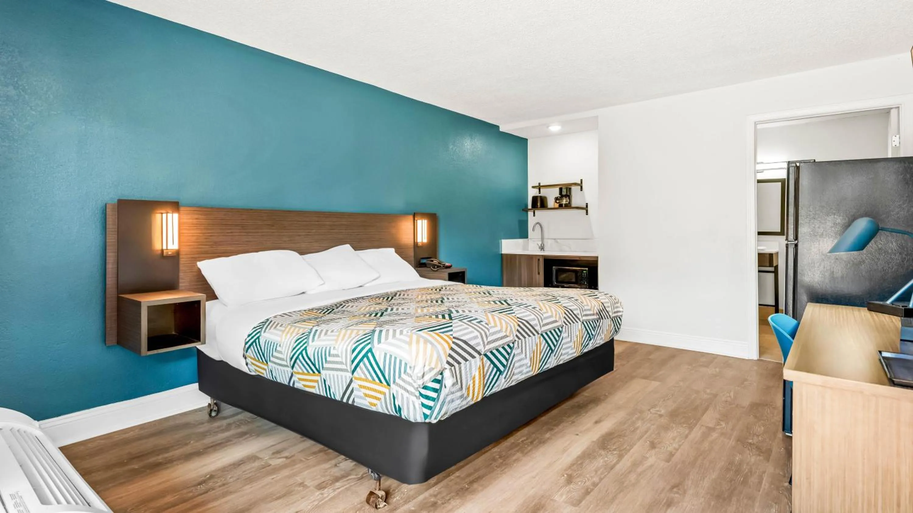 Bedroom, Bed in Motel 6 Hammond, LA – I 12 – I 55