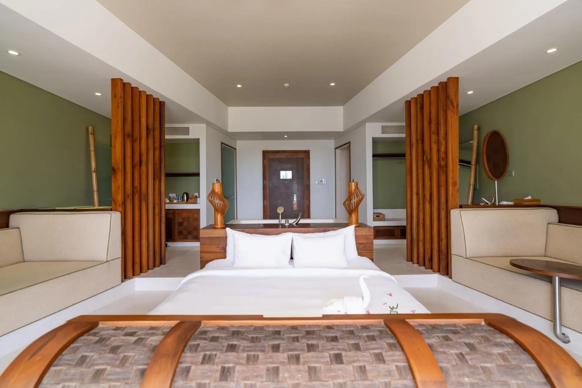 Bed in The Shells Resort & Spa Phu Quoc