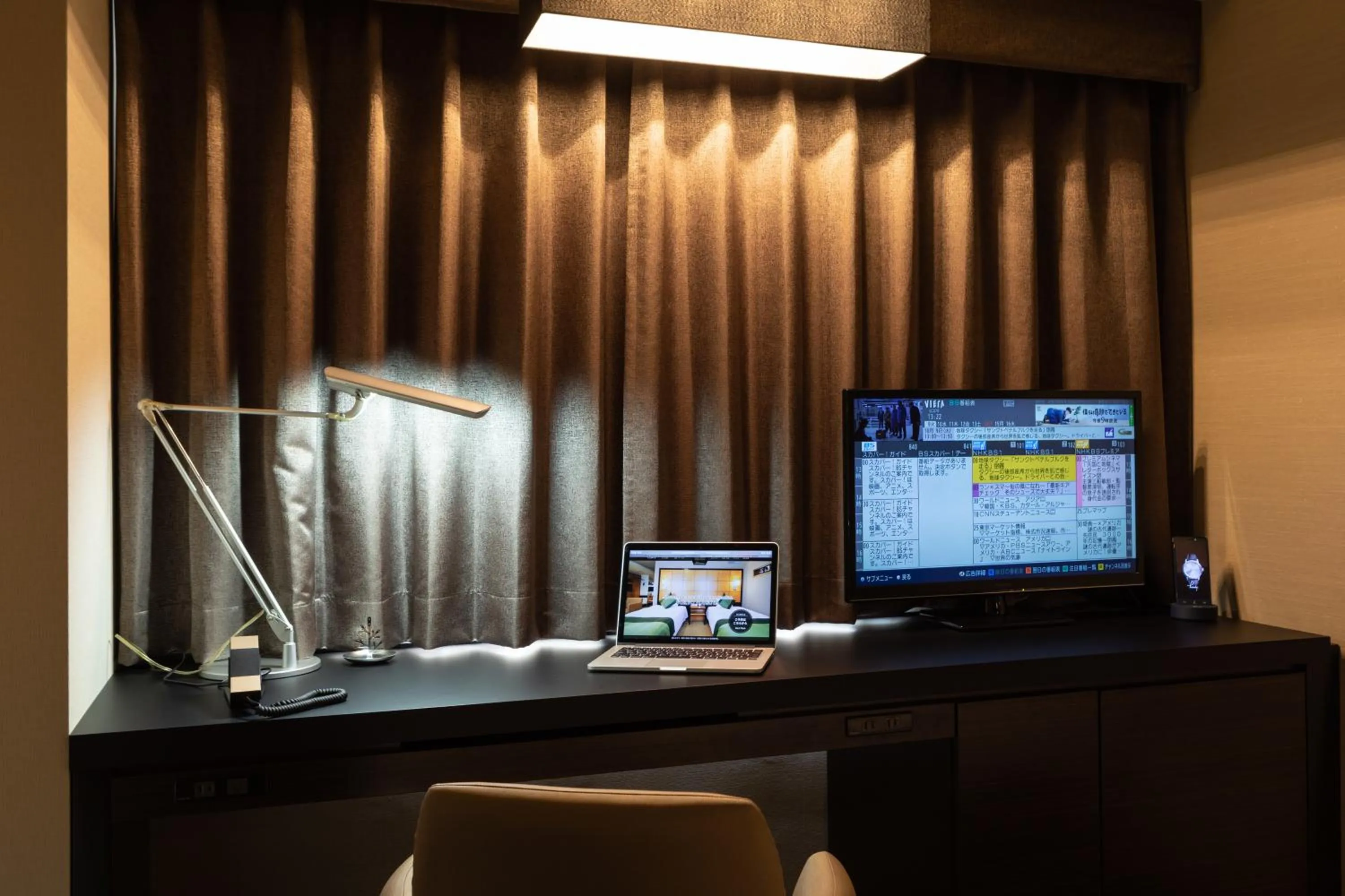 Photo of the whole room in Hotel Wing International Premium Tokyo Yotsuya