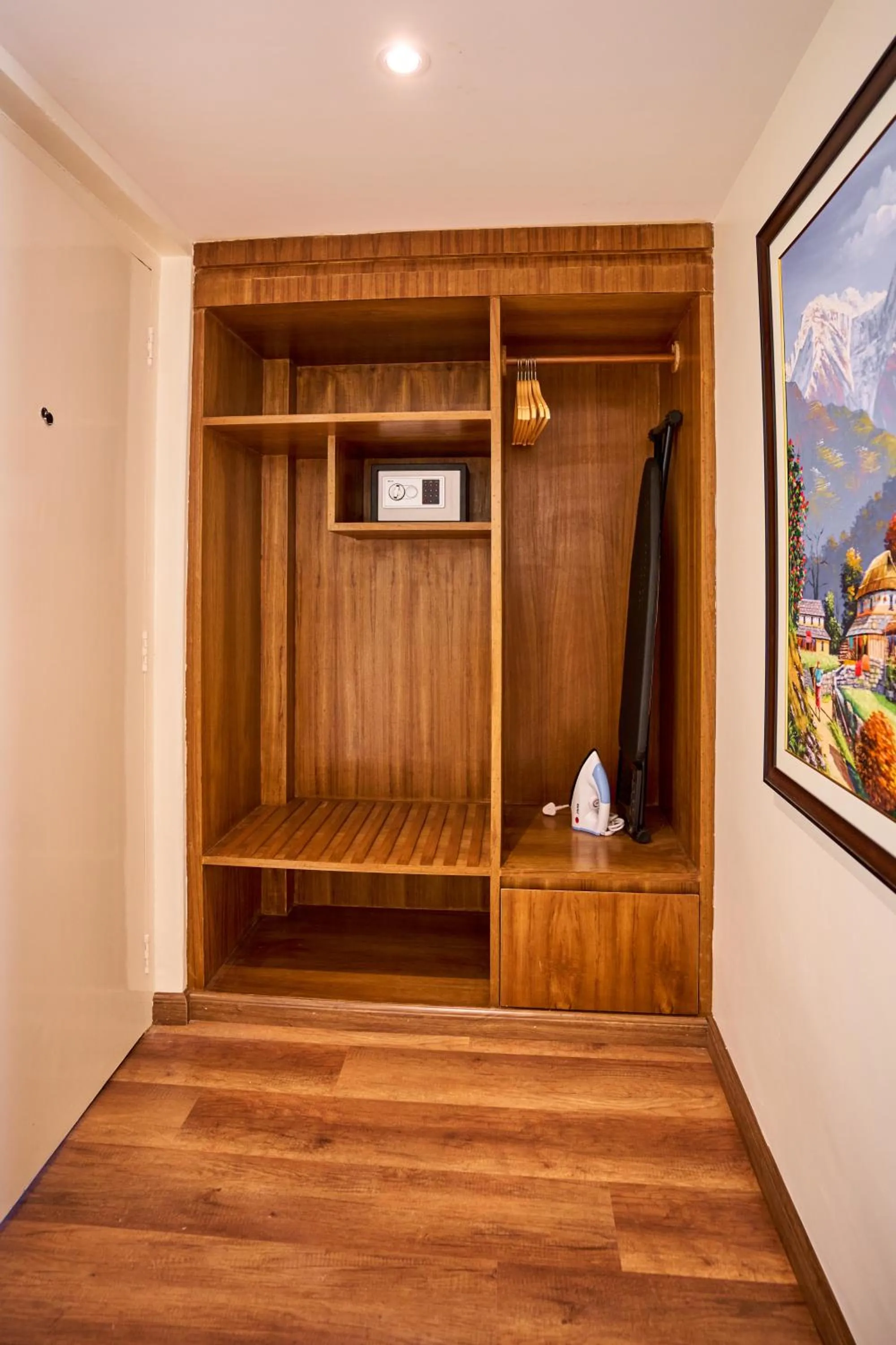 furniture in Hotel Crown Himalayas